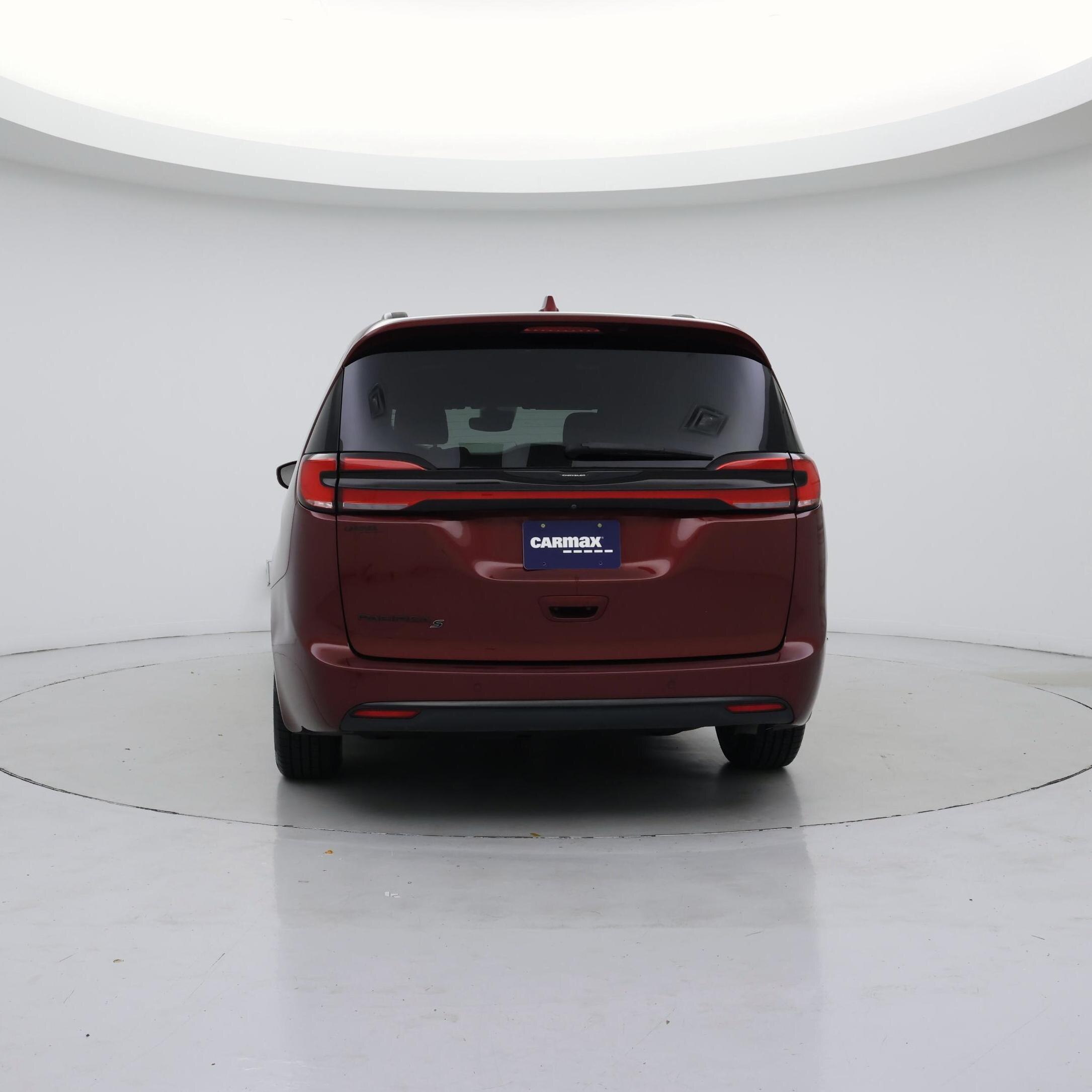 Thumbnail: 2021 Chrysler Pacifica - 6