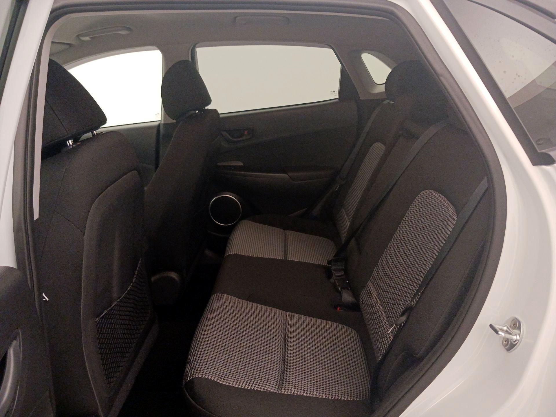 Thumbnail: 2019 Hyundai Kona - 19