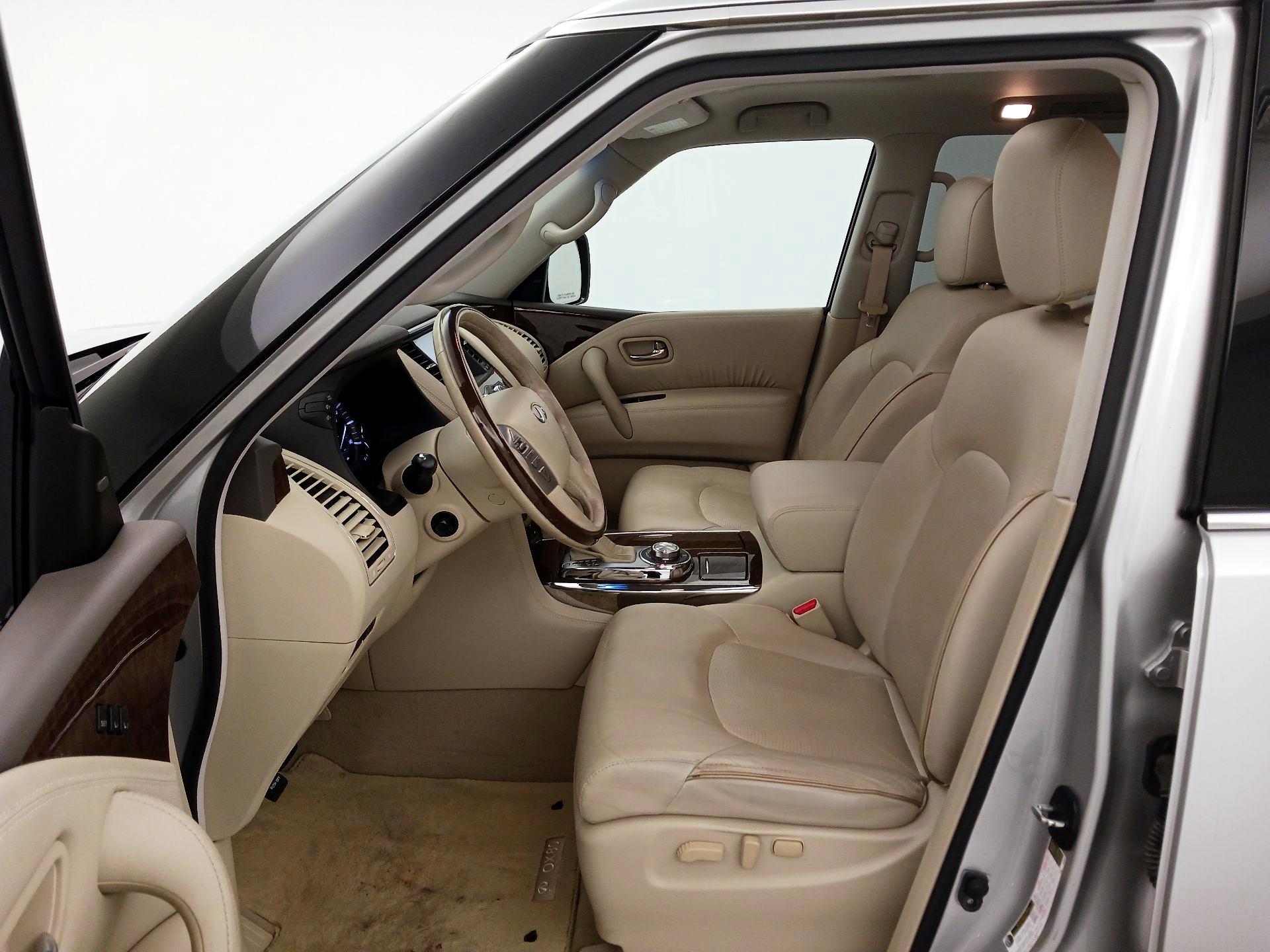 Thumbnail: 2016 INFINITI QX80 - 11