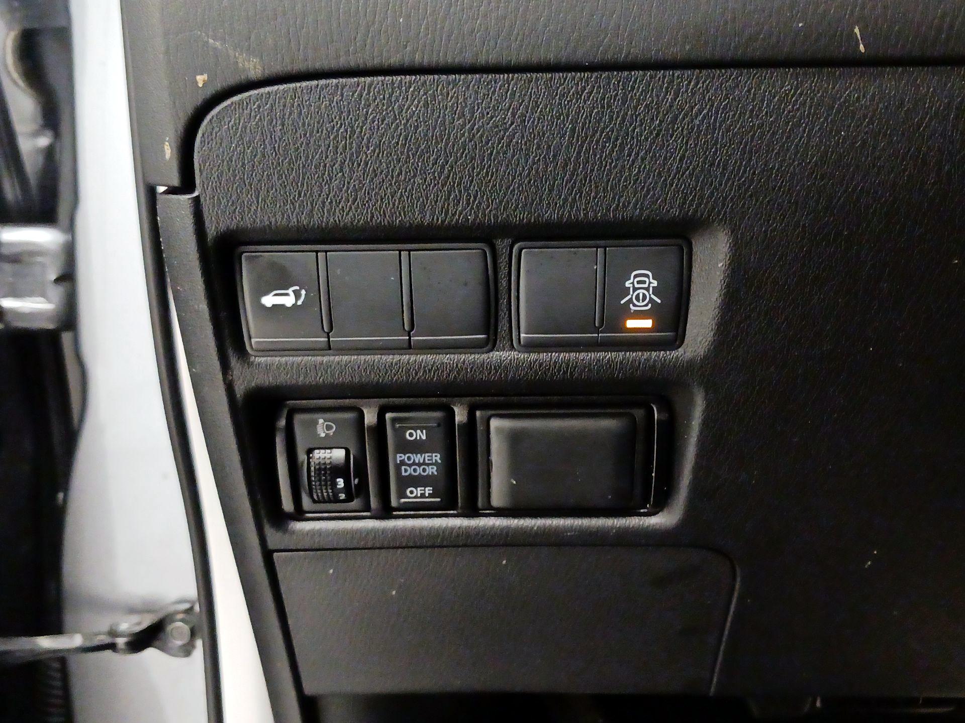 Thumbnail: 2019 Nissan Armada - 11