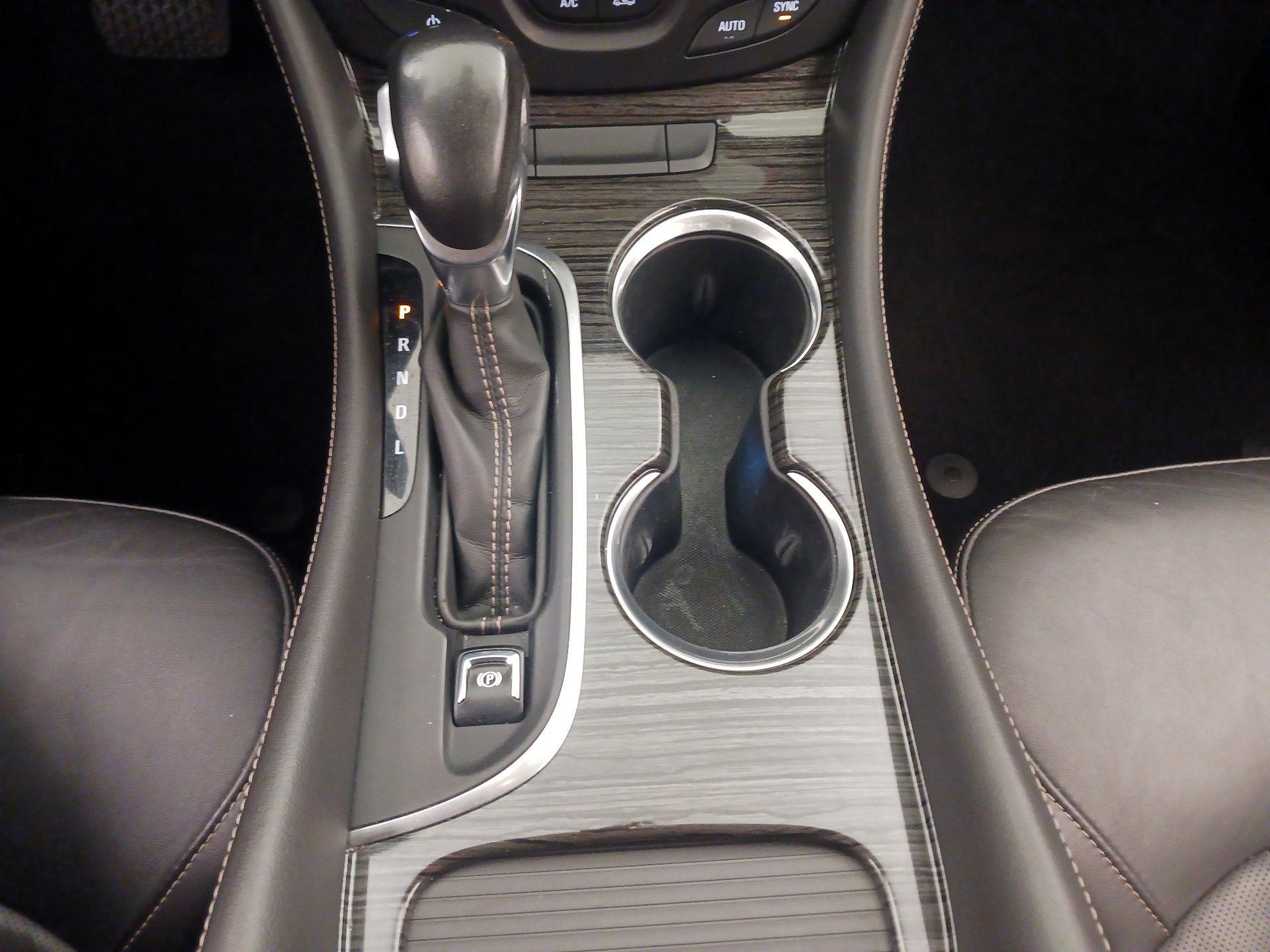 Thumbnail: 2018 Buick Envision - 18