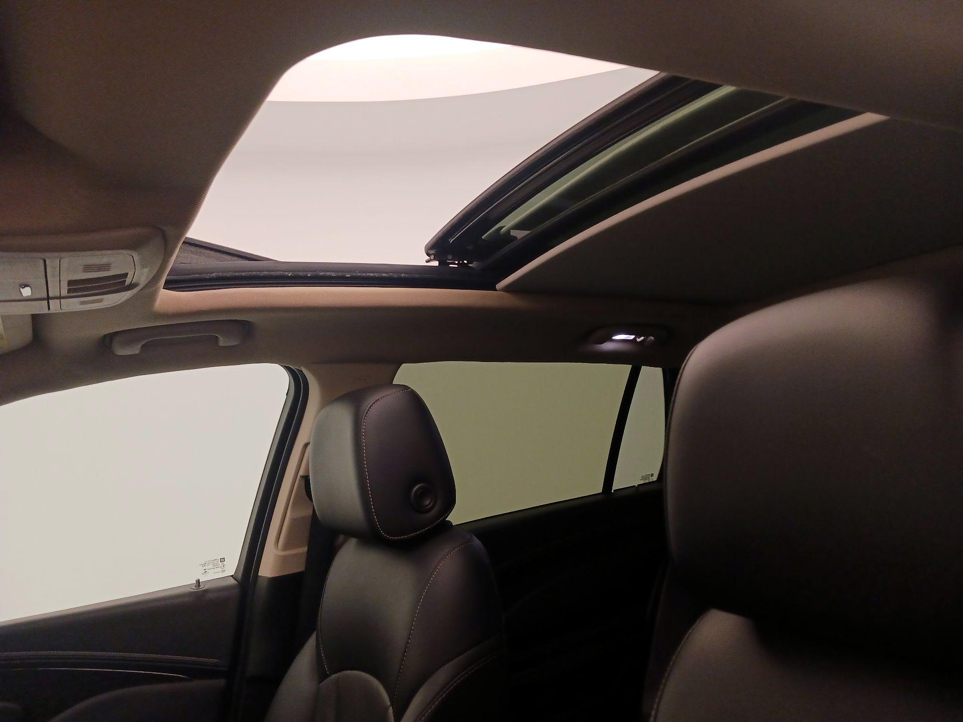 Thumbnail: 2018 Buick Envision - 20