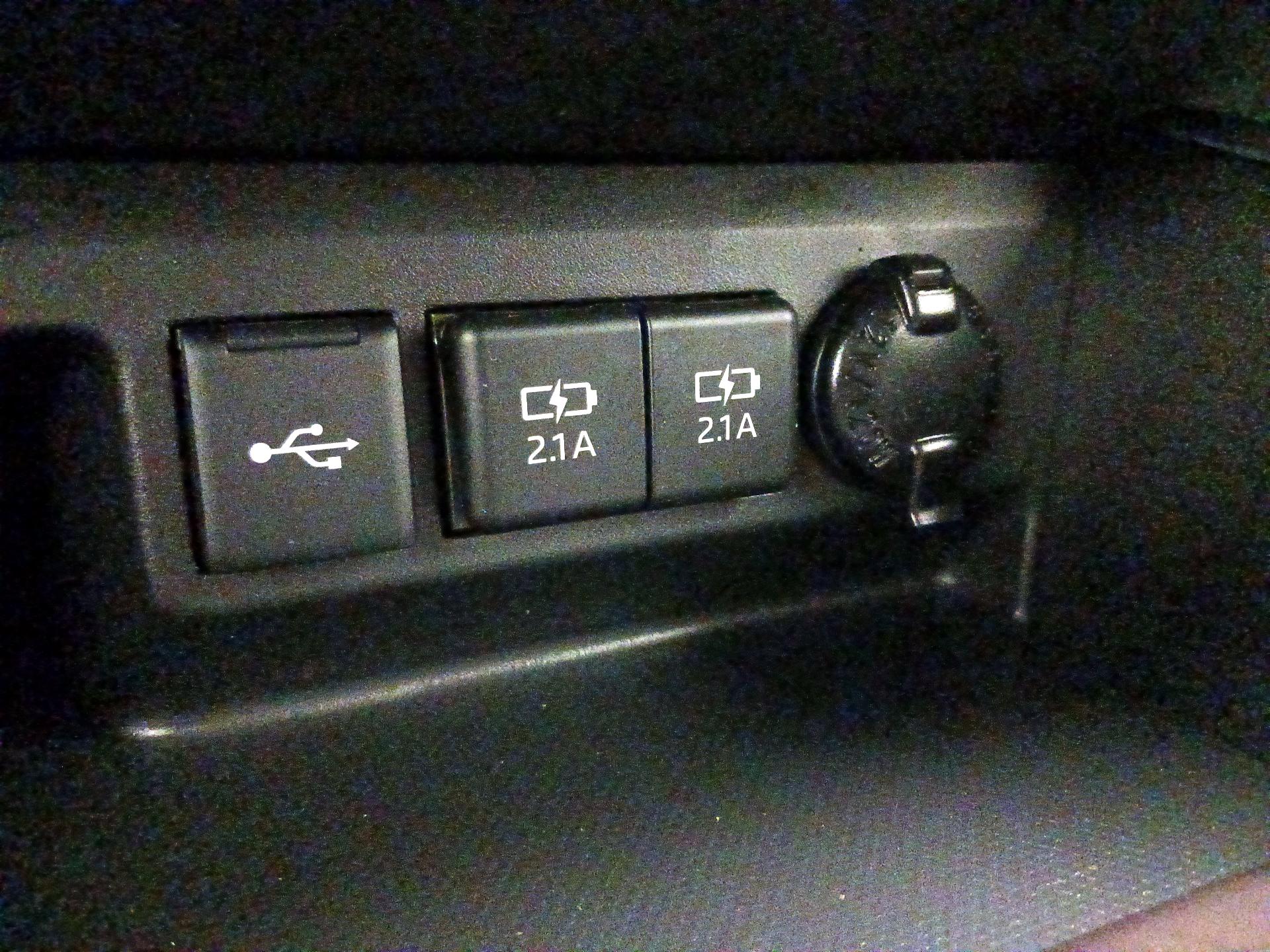 Thumbnail: 2021 Toyota Highlander - 19