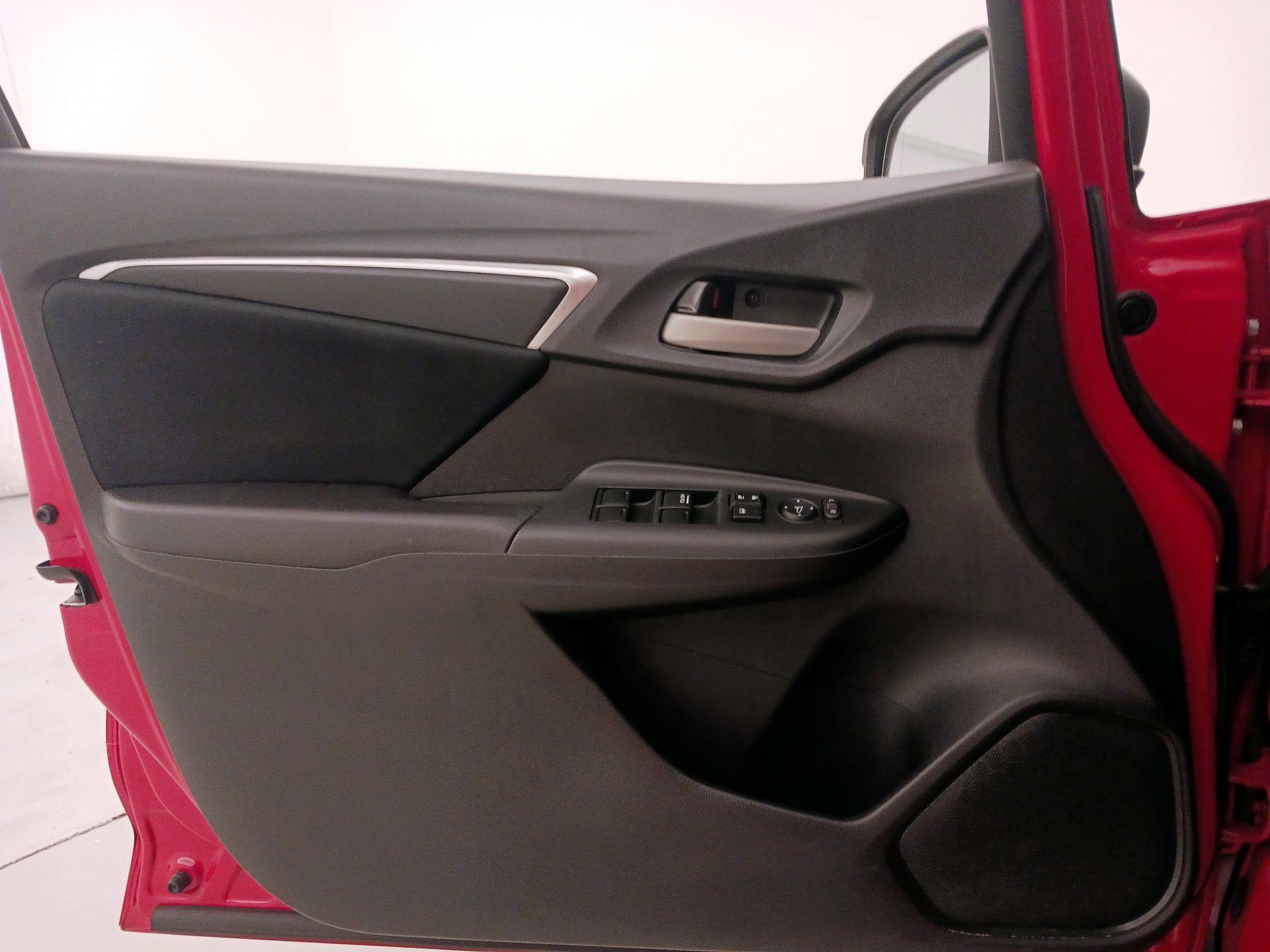 Thumbnail: 2016 Honda Fit - 12