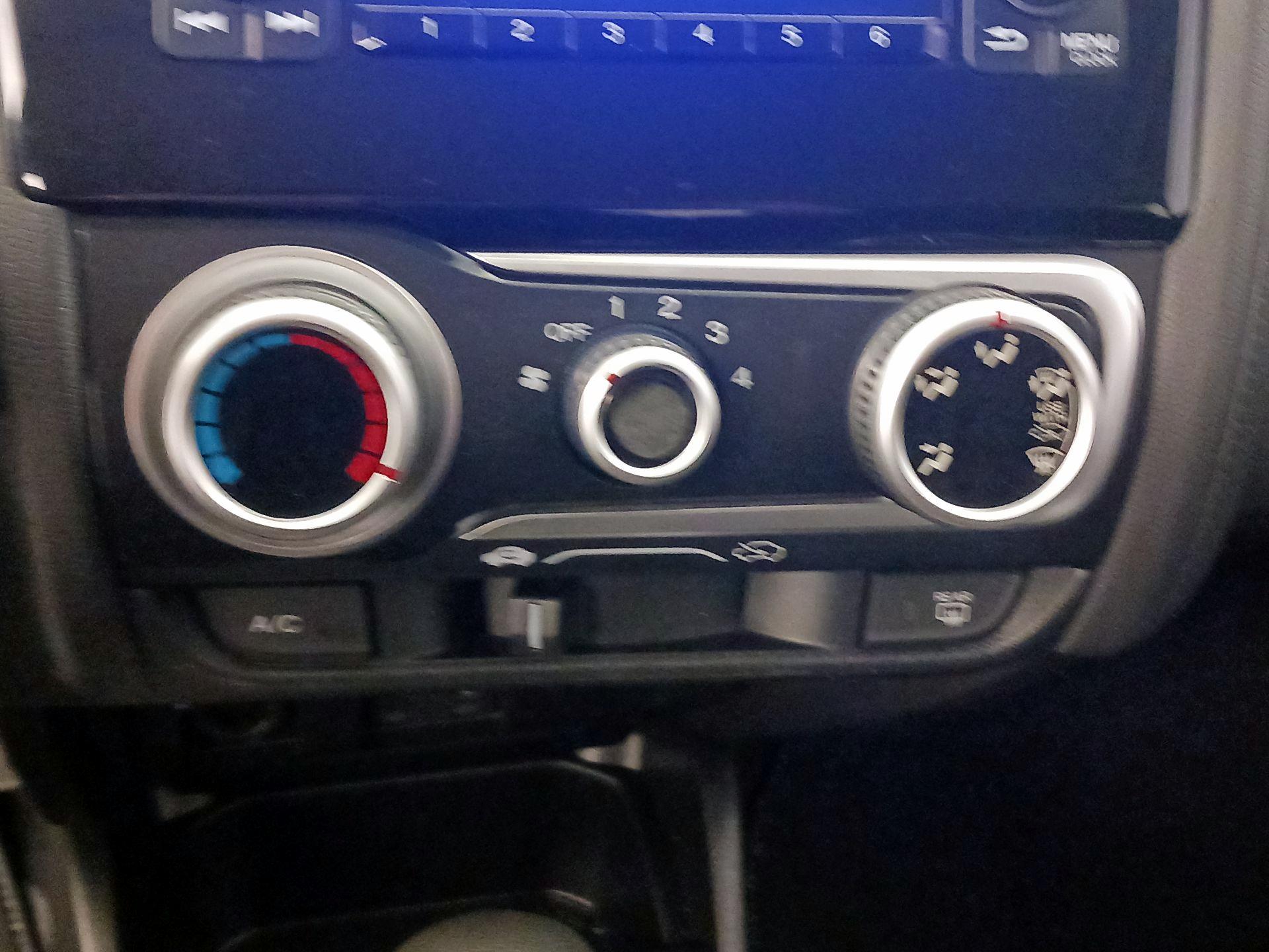 Thumbnail: 2016 Honda Fit - 16