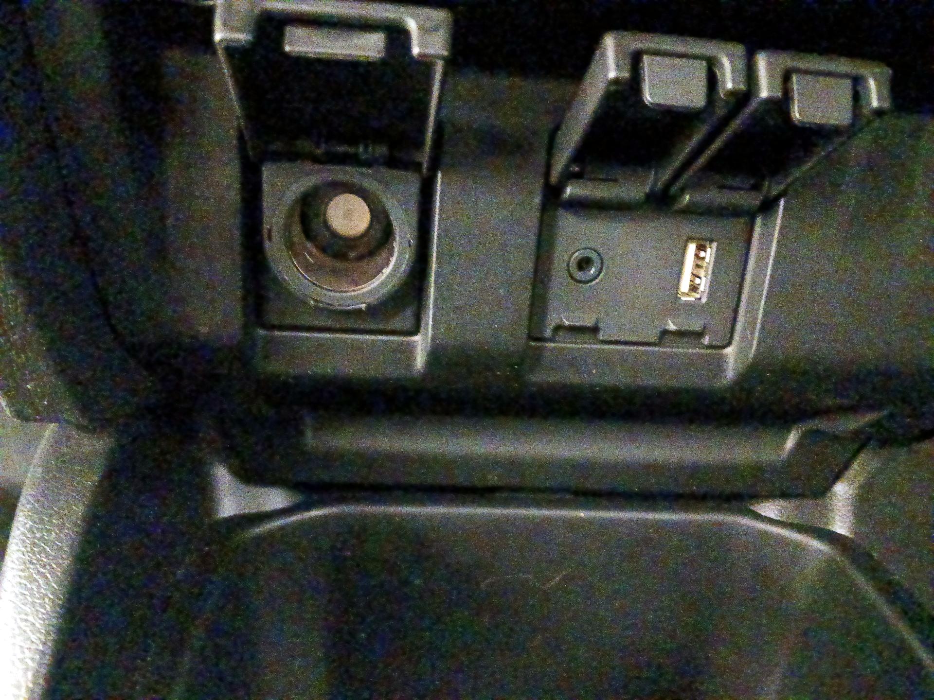 Thumbnail: 2016 Honda Fit - 18