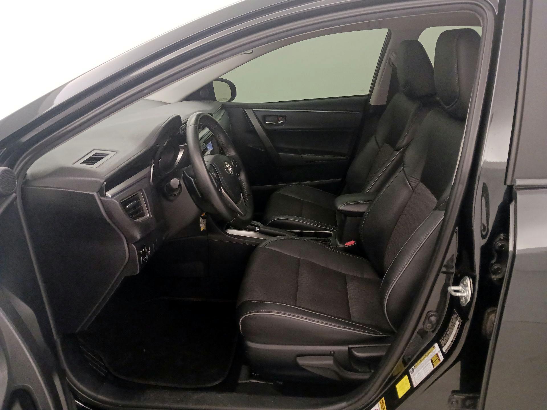 Thumbnail: 2015 Toyota Corolla - 11