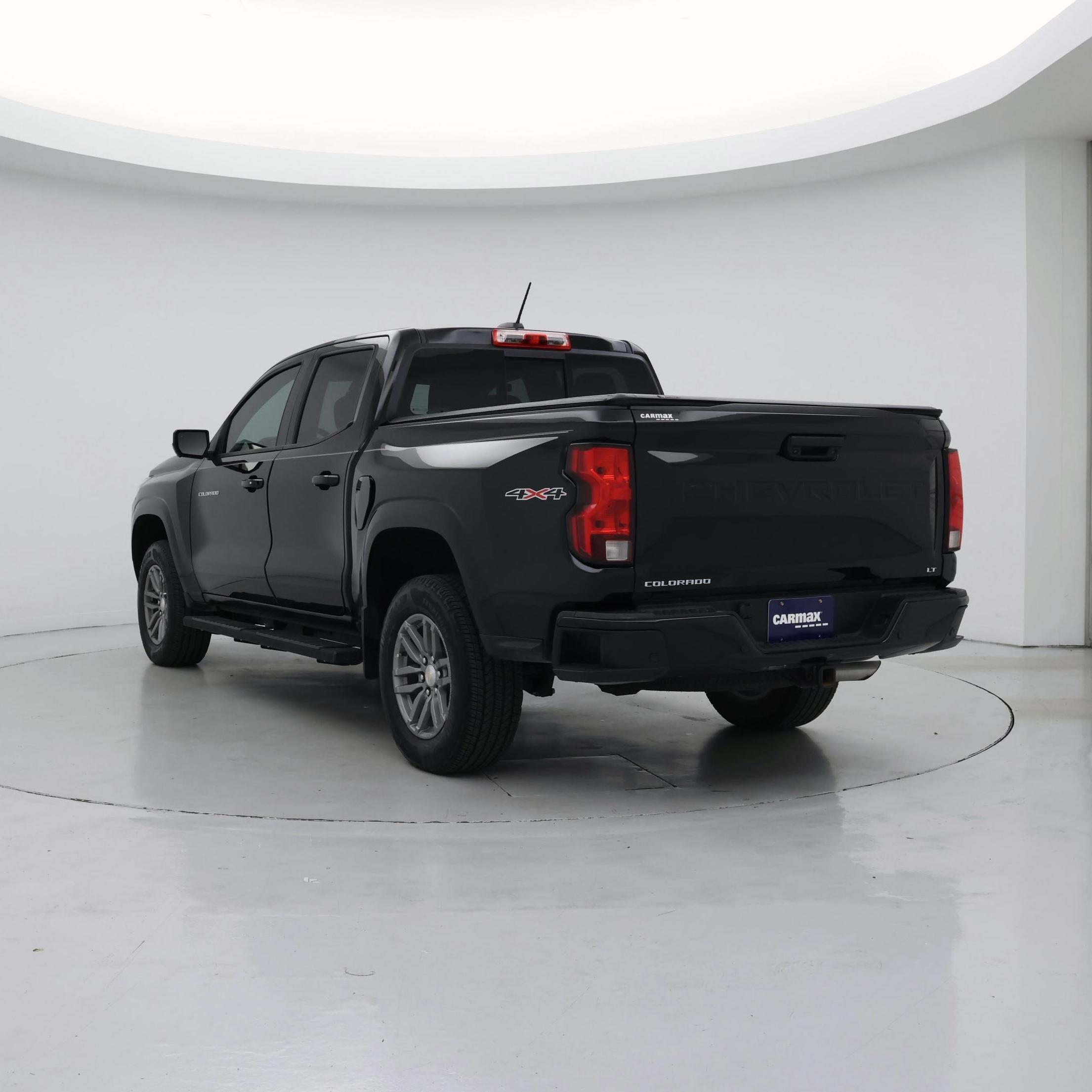 Thumbnail: 2024 Chevrolet Colorado - 2