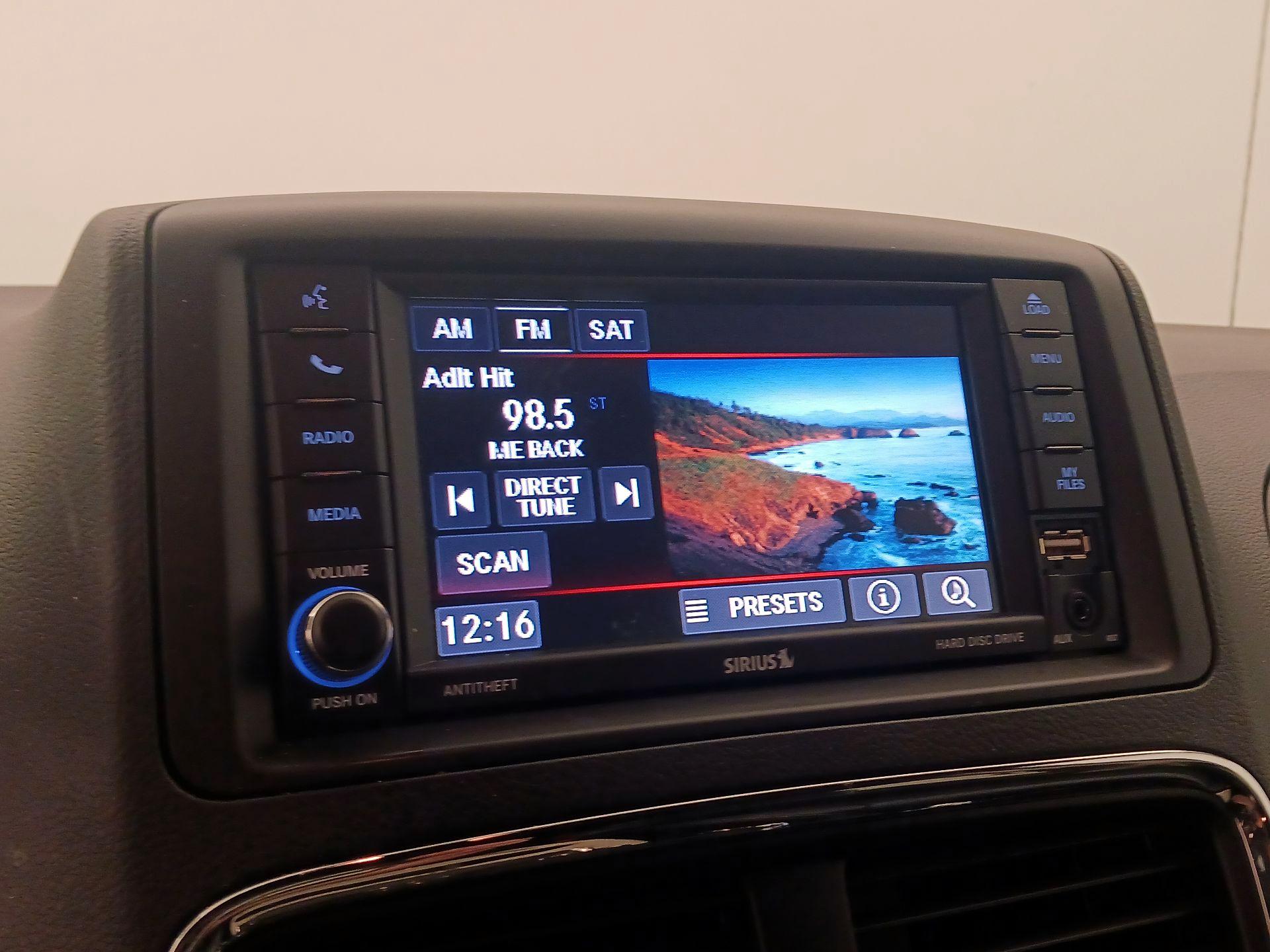 Thumbnail: 2018 Dodge Grand Caravan - 15