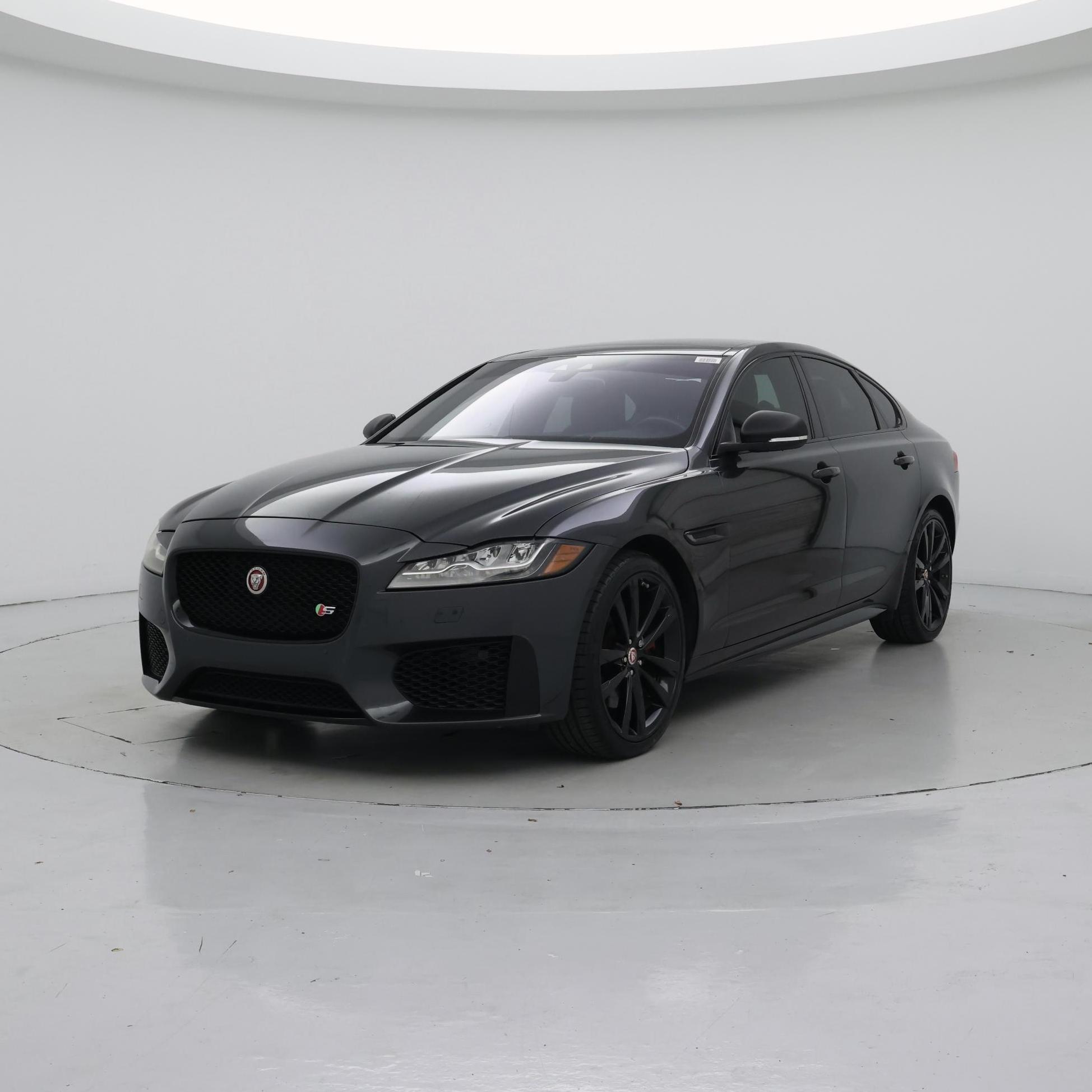 Thumbnail: 2016 Jaguar XF - 4