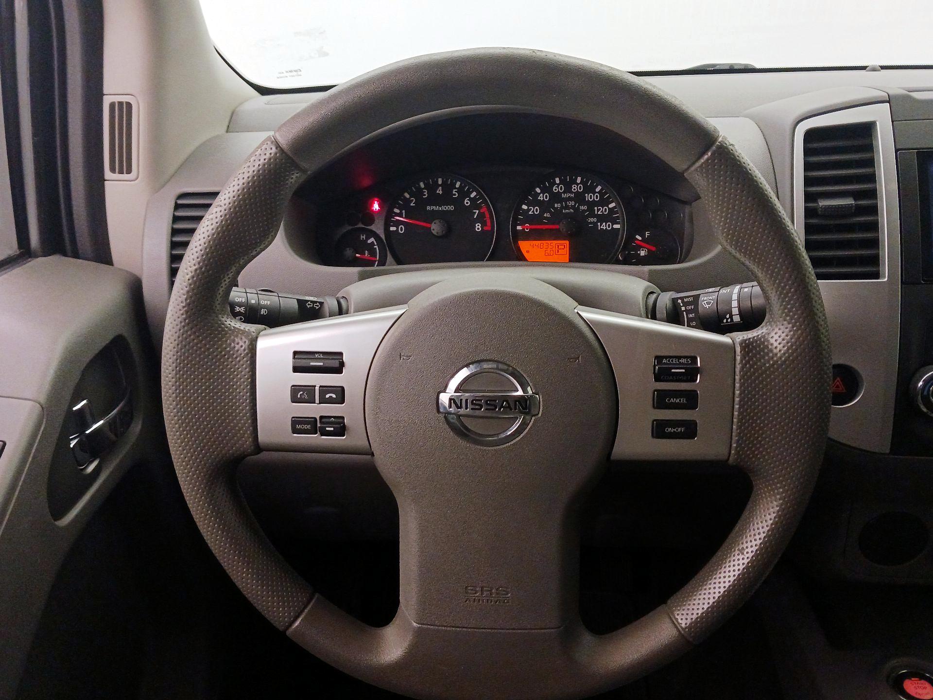 Thumbnail: 2020 Nissan Frontier - 10