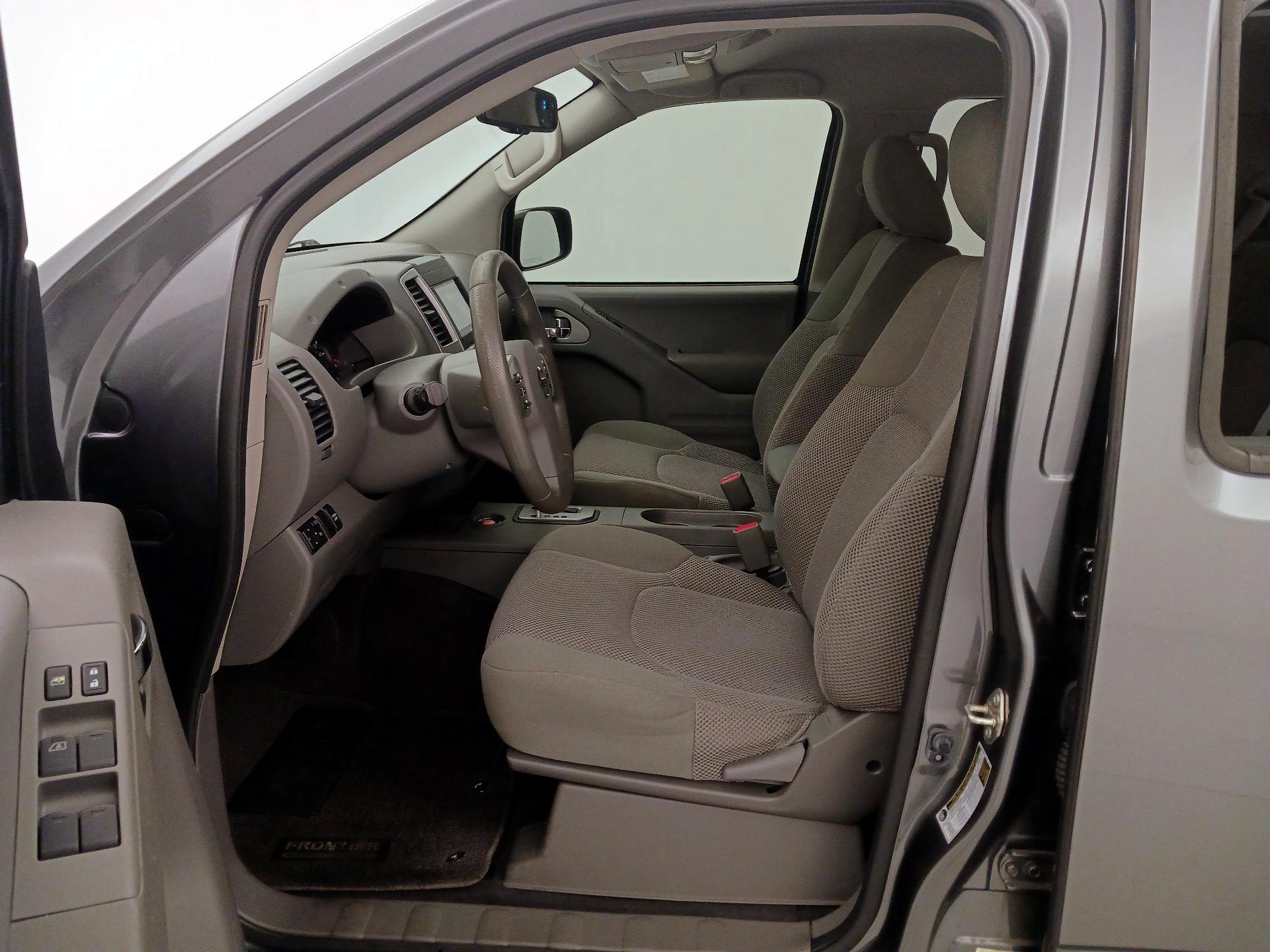 Thumbnail: 2020 Nissan Frontier - 11