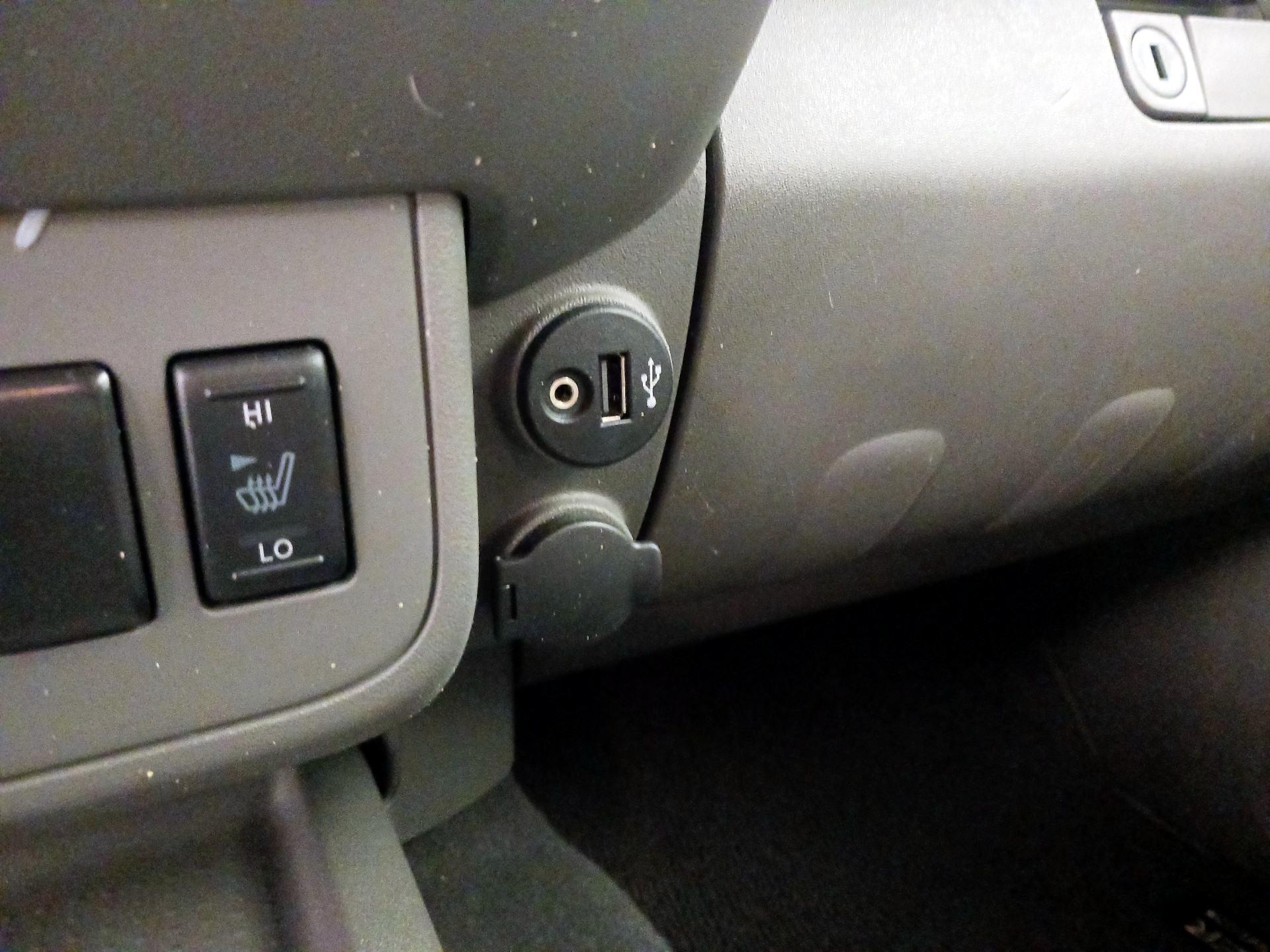 Thumbnail: 2020 Nissan Frontier - 18