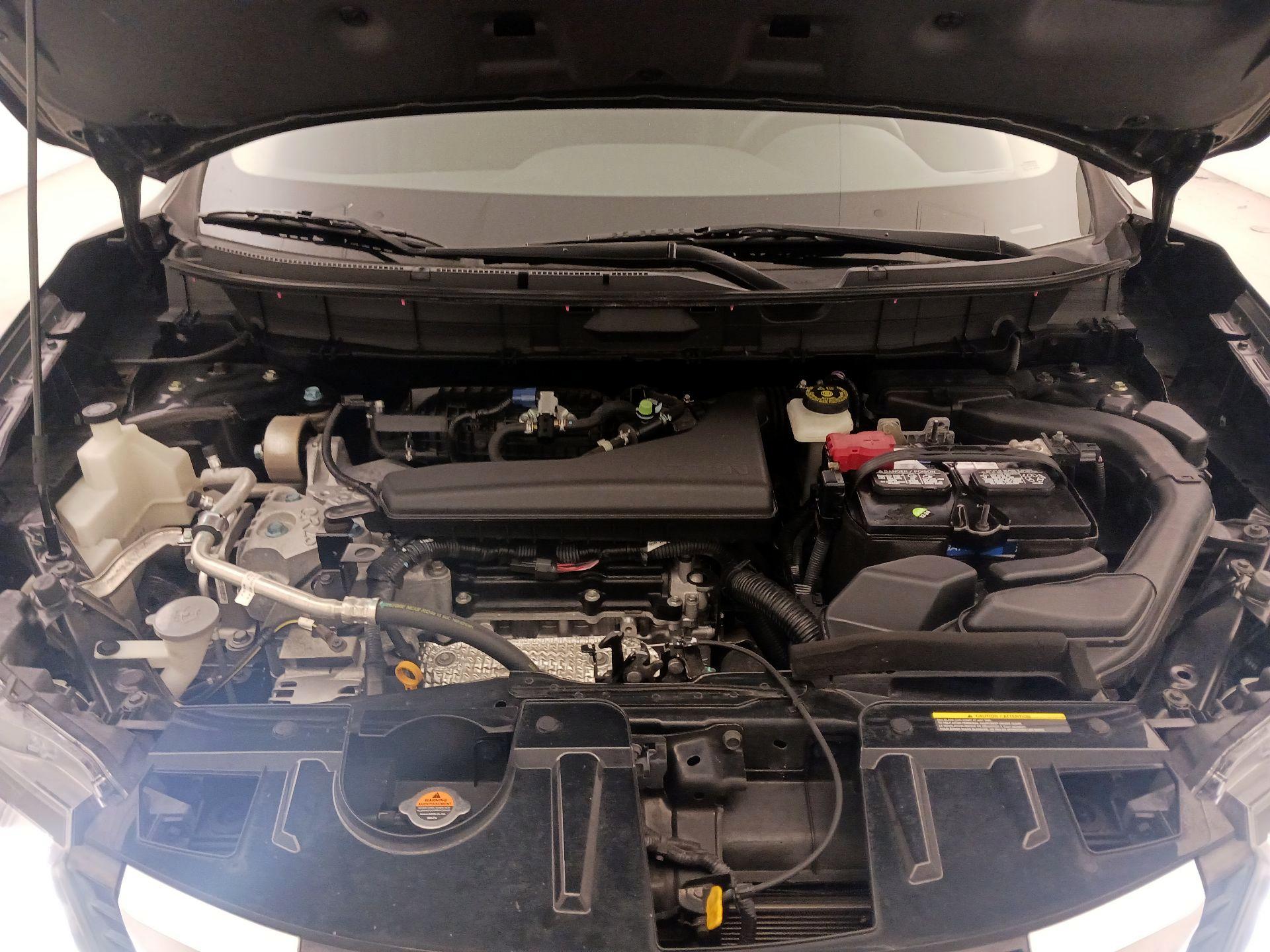 Thumbnail: 2018 Nissan Rogue - 19