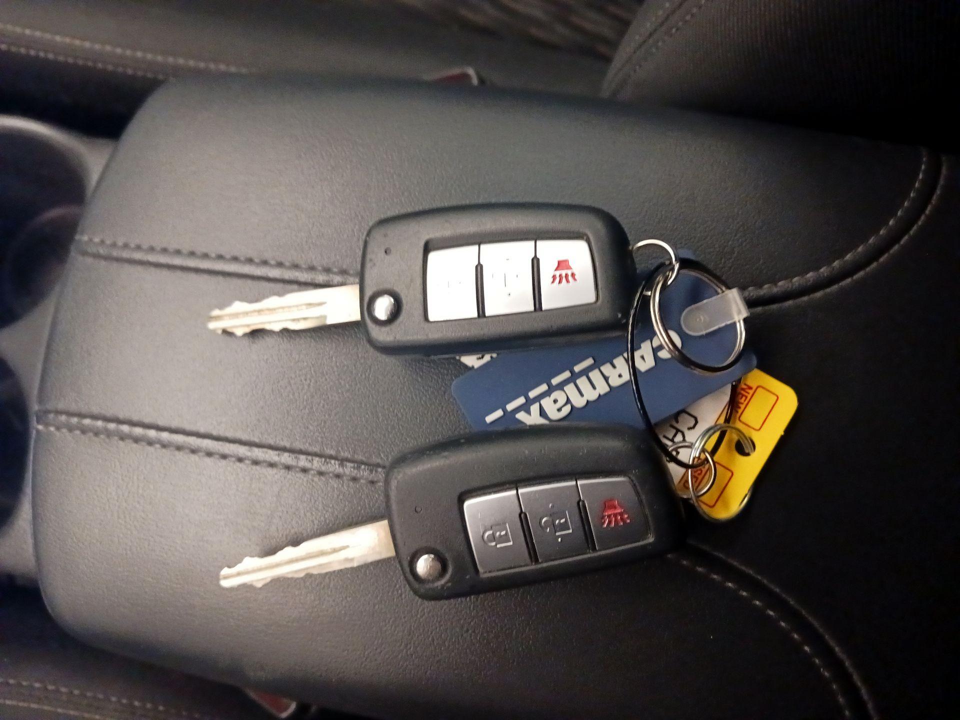 Thumbnail: 2018 Nissan Rogue - 20