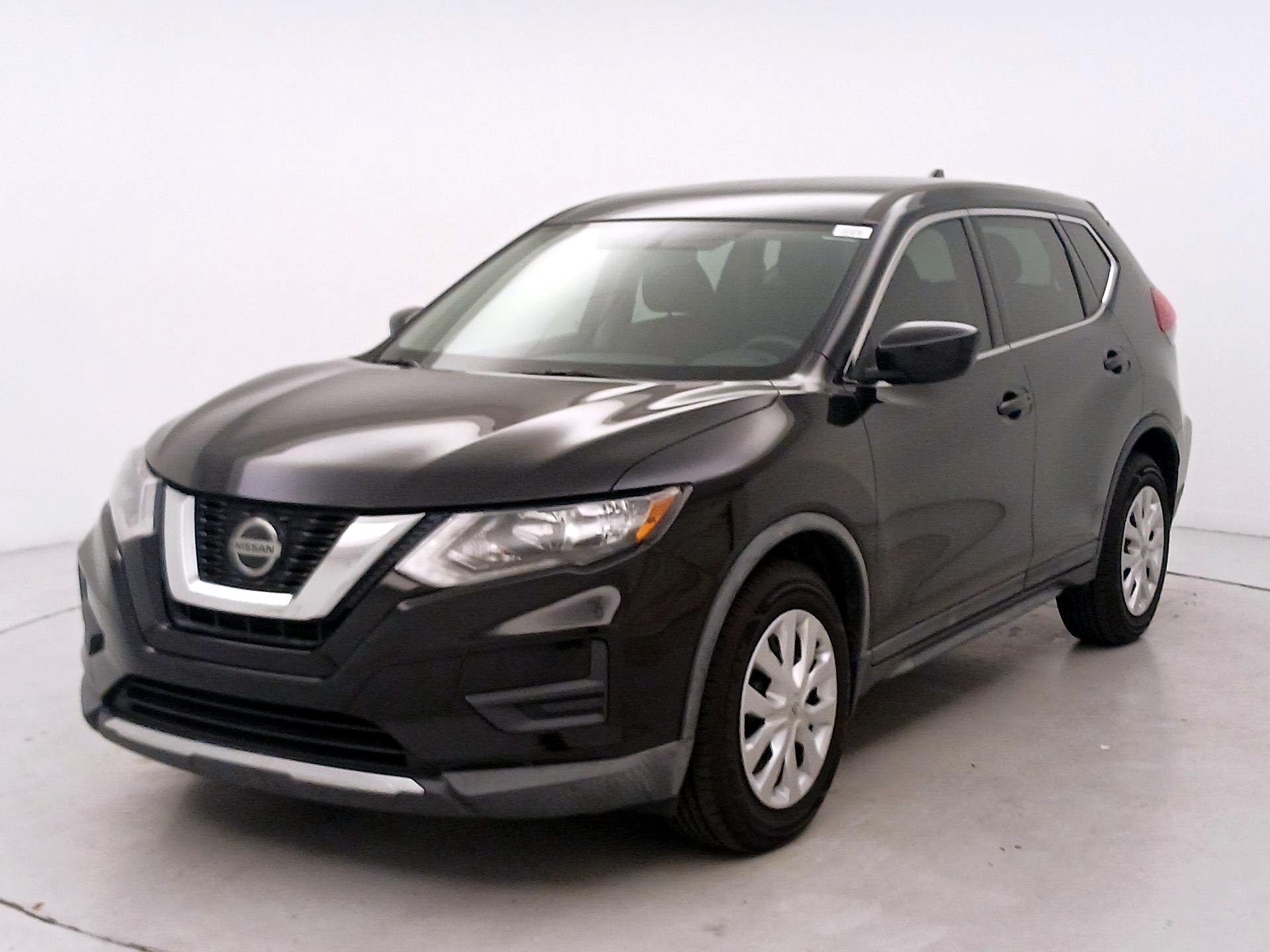 Thumbnail: 2018 Nissan Rogue - 3