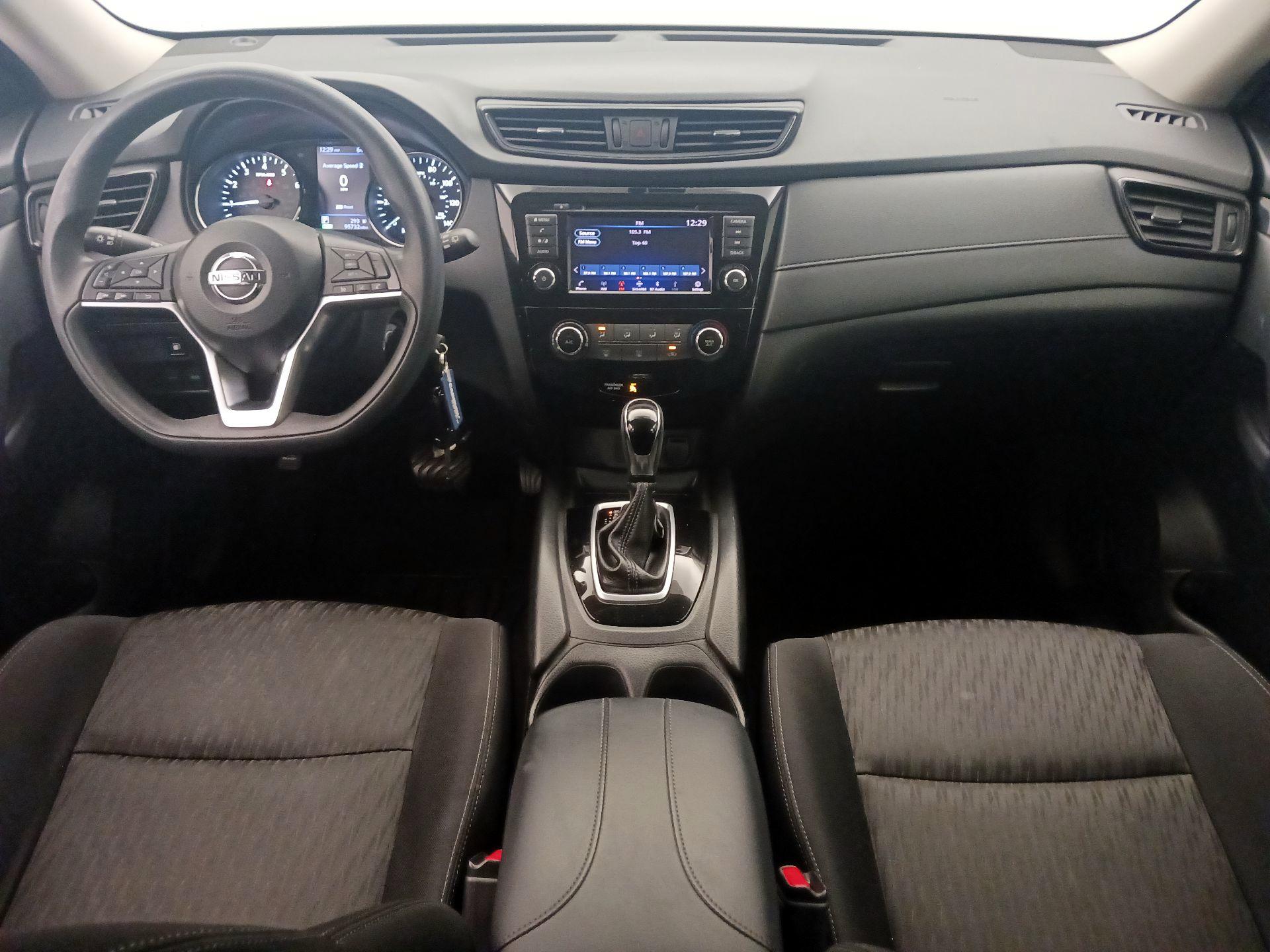 Thumbnail: 2018 Nissan Rogue - 8