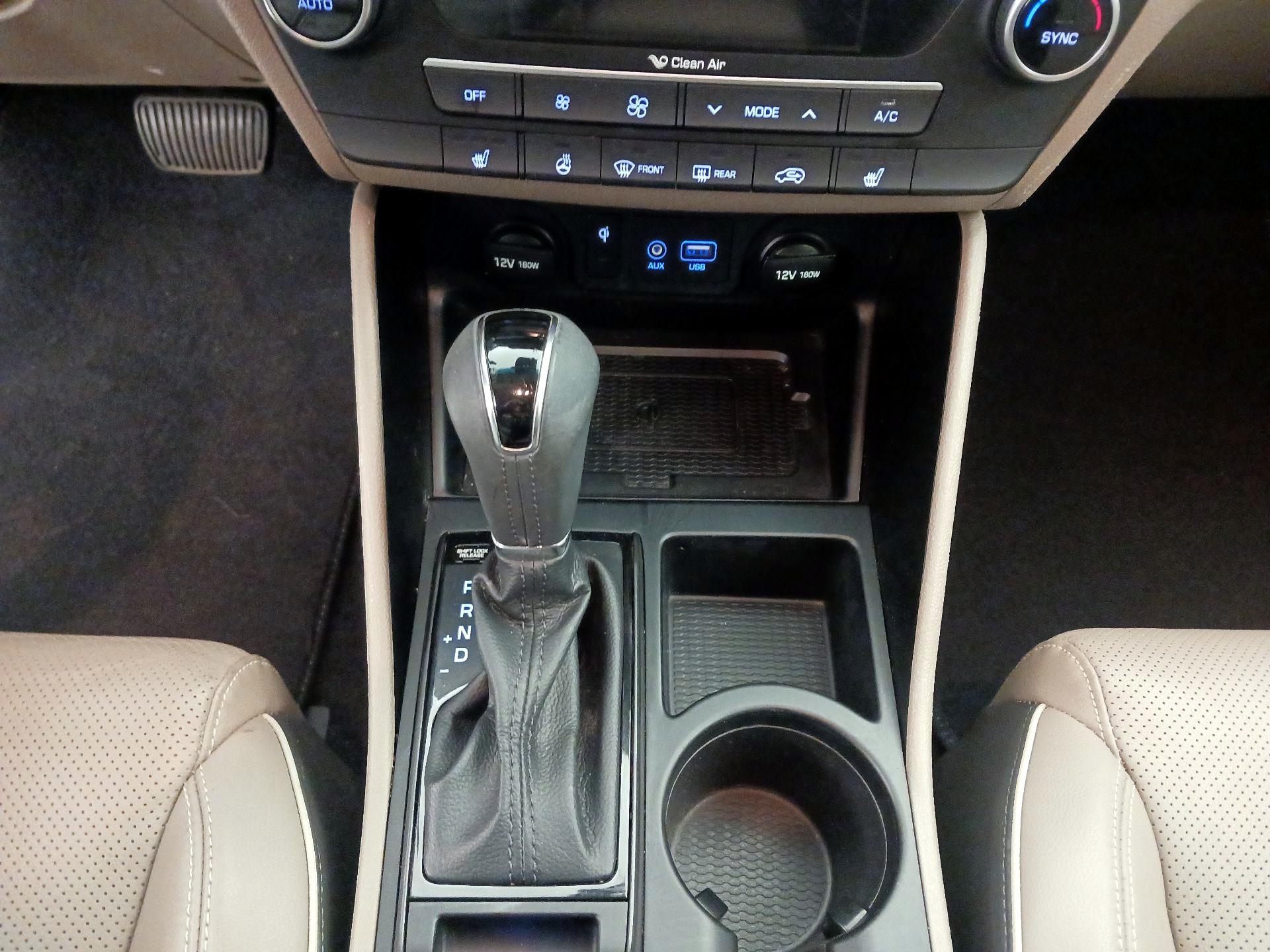 Thumbnail: 2020 Hyundai Tucson - 17