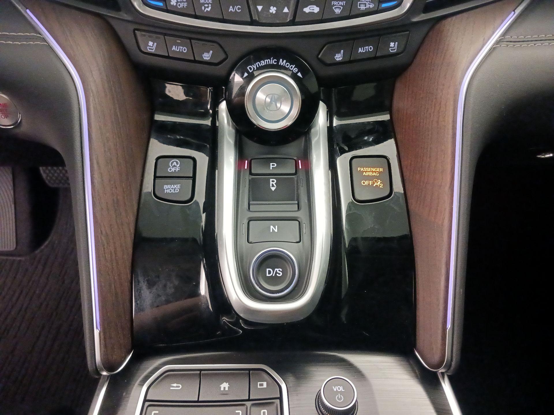 Thumbnail: 2021 Acura TLX - 18