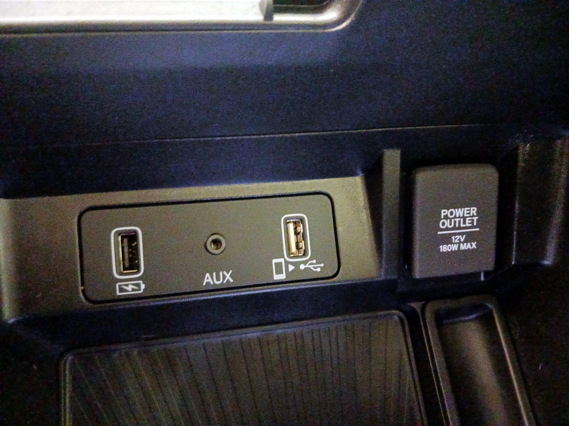 Thumbnail: 2021 Acura TLX - 19