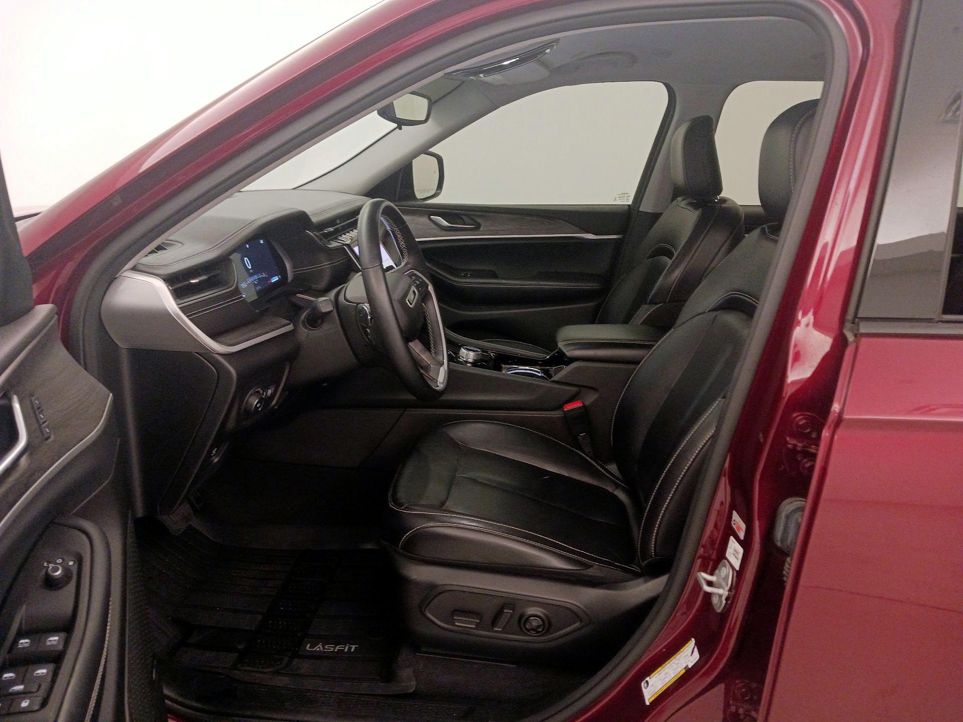 Thumbnail: 2021 Jeep Grand Cherokee L - 11