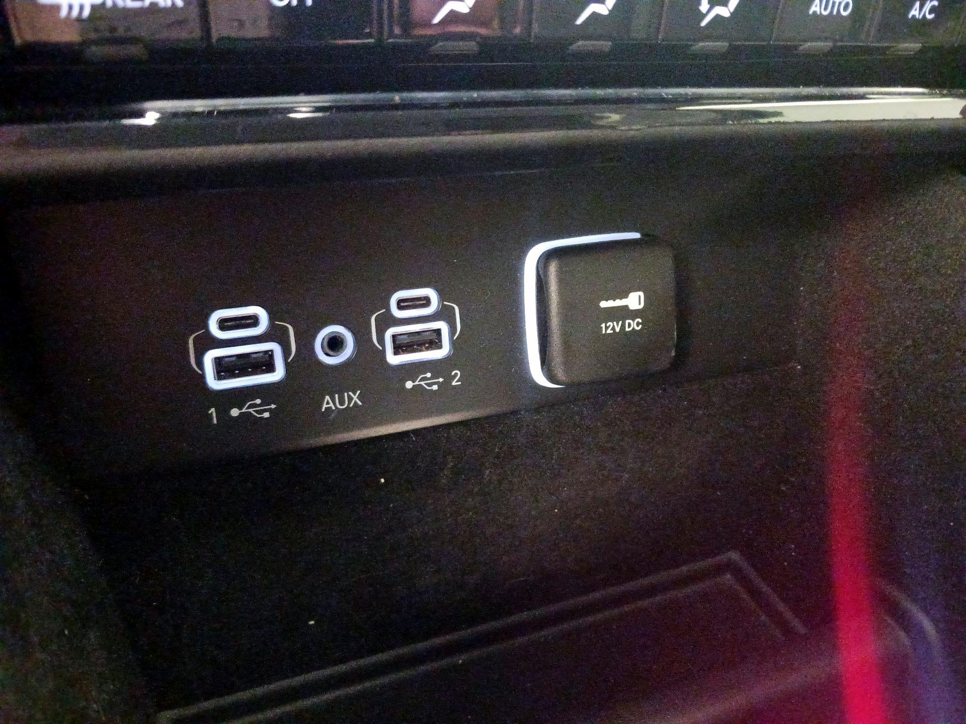 Thumbnail: 2021 Jeep Grand Cherokee L - 19