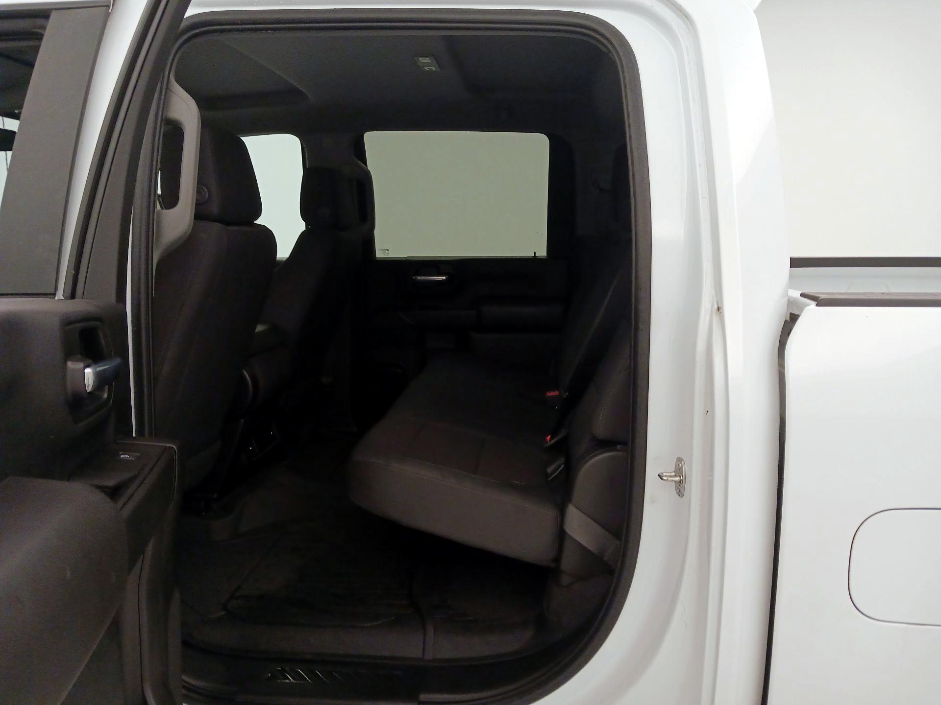 Thumbnail: 2022 GMC Sierra 2500 - 19