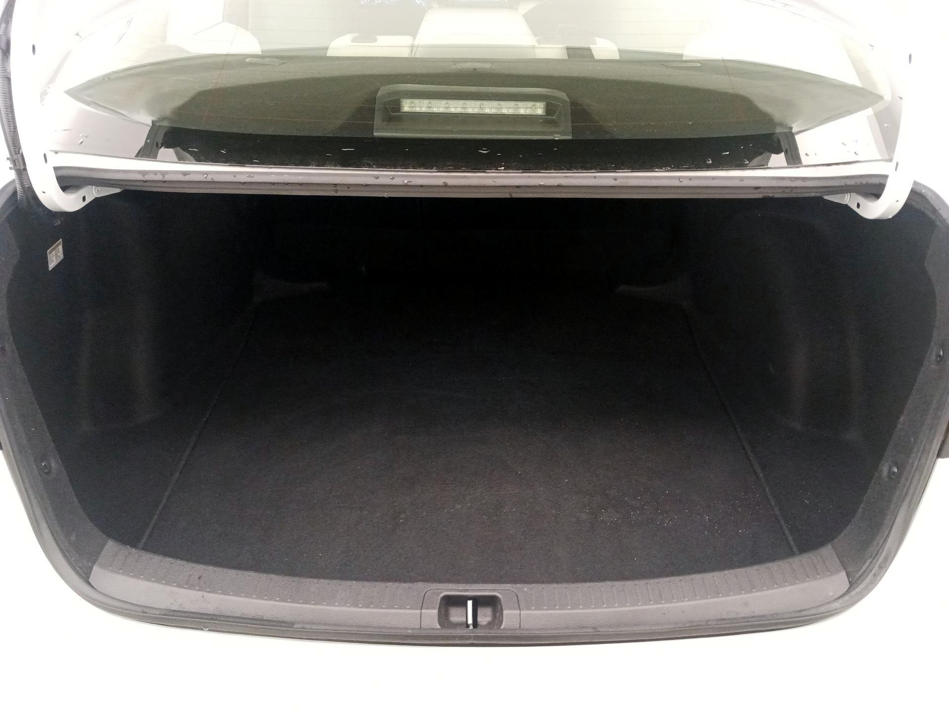 Thumbnail: 2022 Toyota Corolla - 20