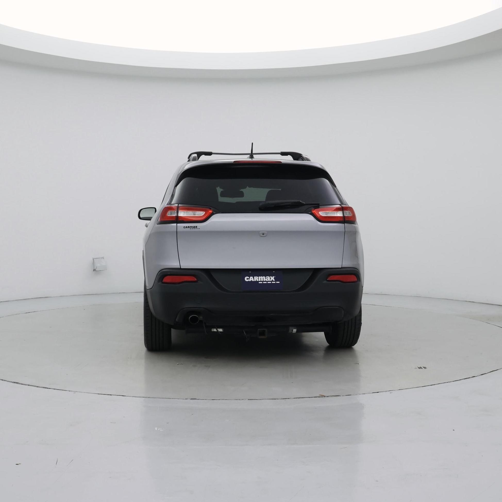 Thumbnail: 2018 Jeep Cherokee - 6