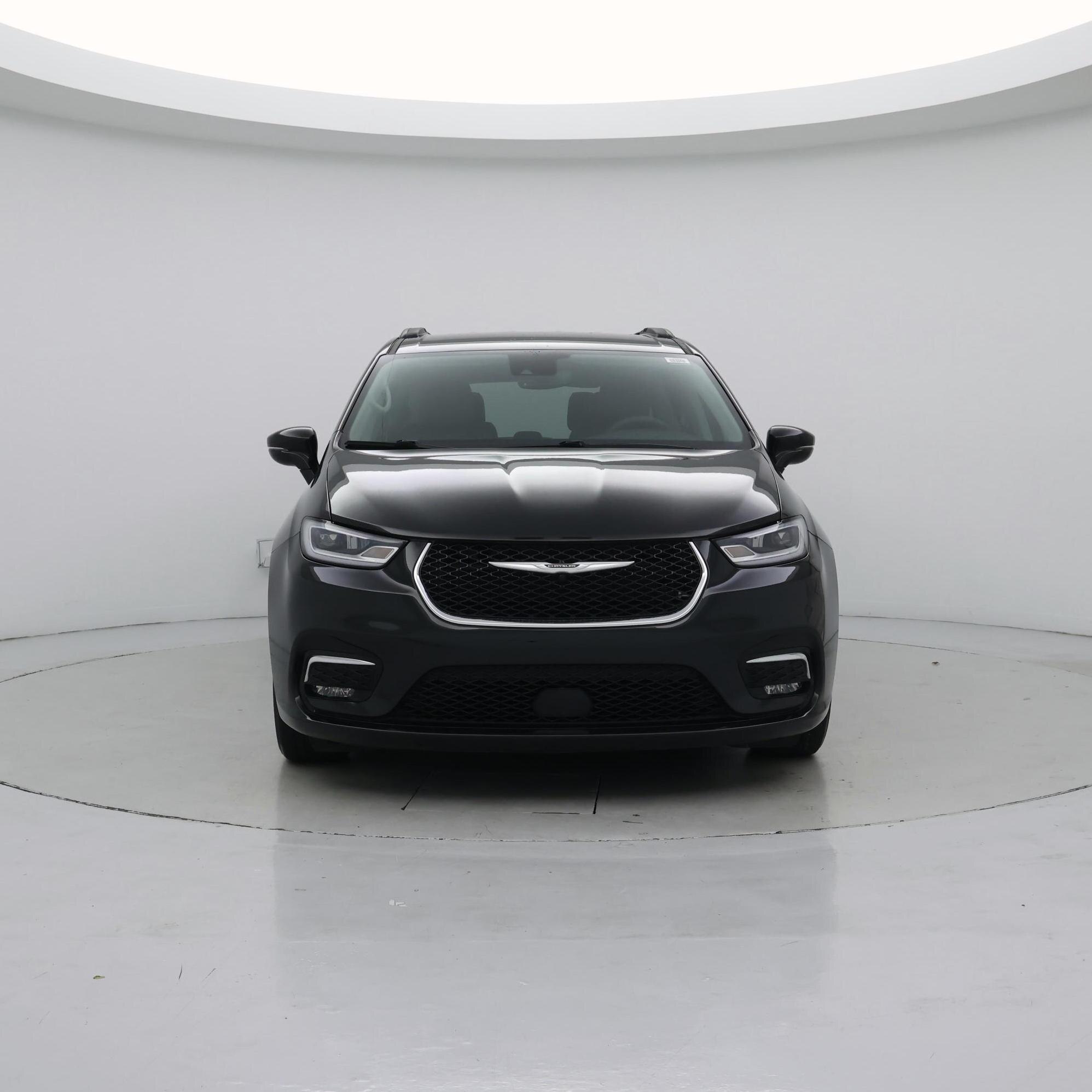 Thumbnail: 2022 Chrysler Pacifica - 5