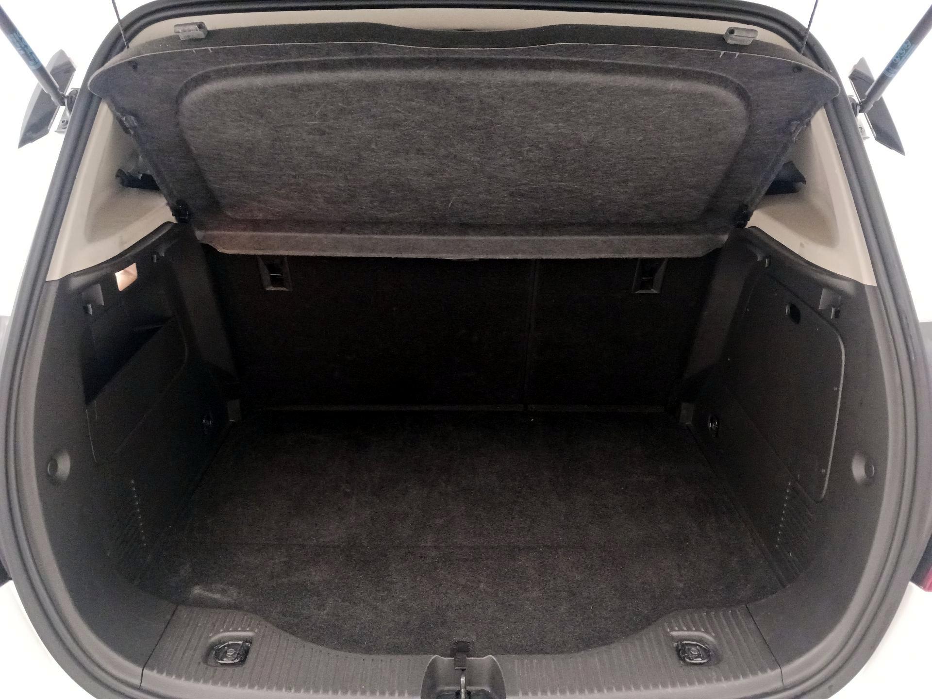 Thumbnail: 2018 Buick Encore - 20