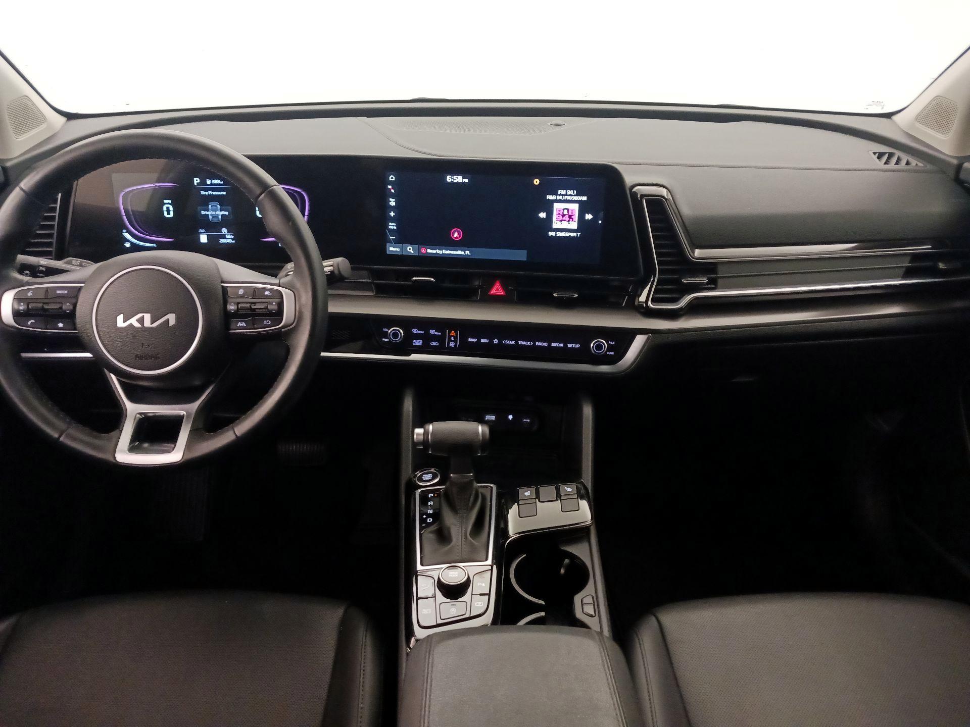 Thumbnail: 2024 Kia Sportage - 9