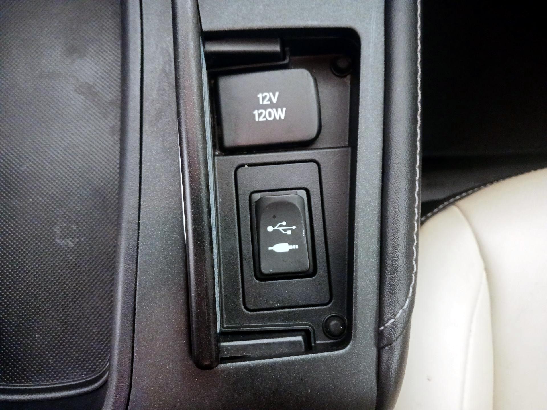 Thumbnail: 2015 Lexus CT - 18