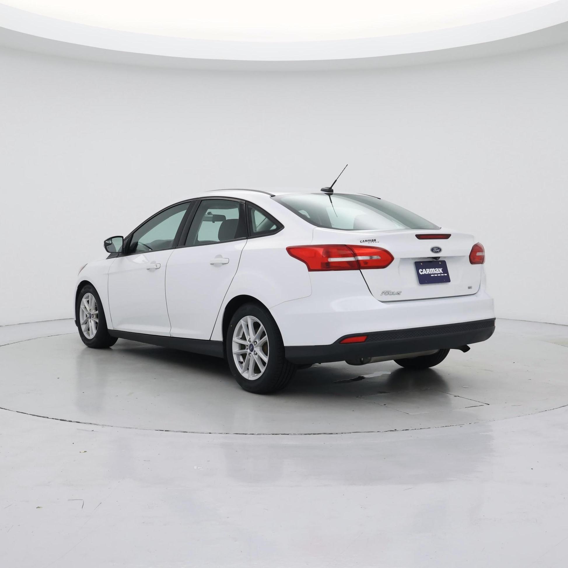 Thumbnail: 2018 Ford Focus - 2