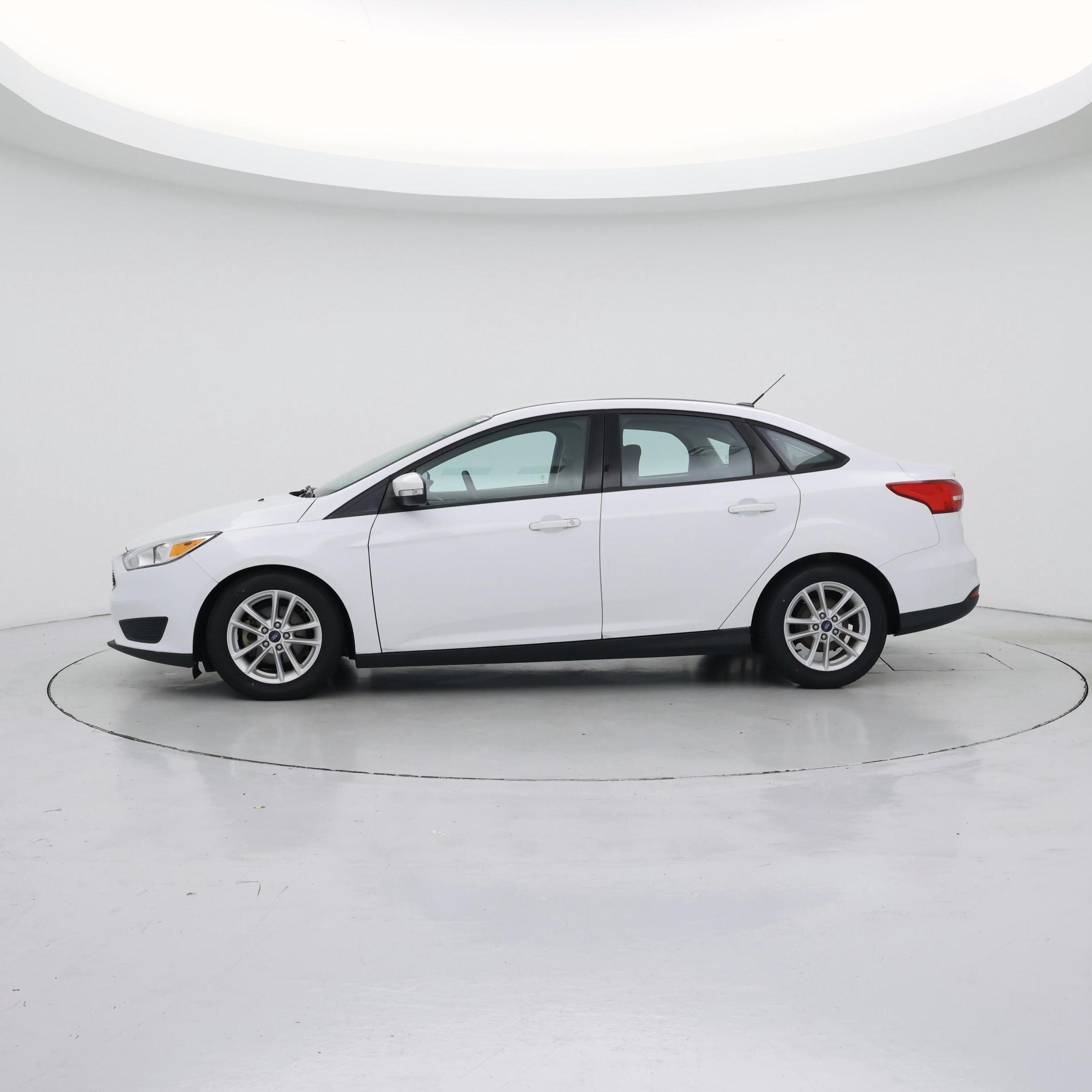 Thumbnail: 2018 Ford Focus - 3