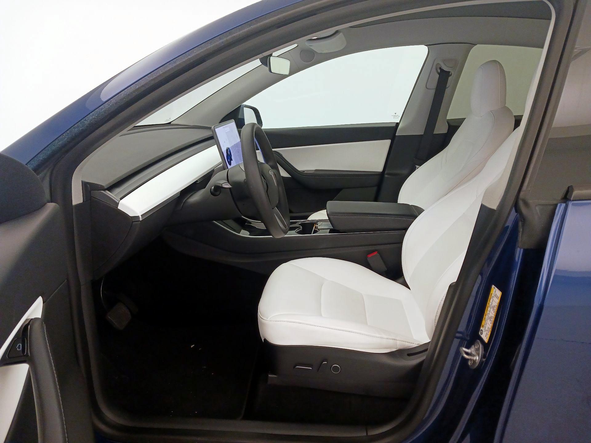 Thumbnail: 2021 Tesla Model Y - 11