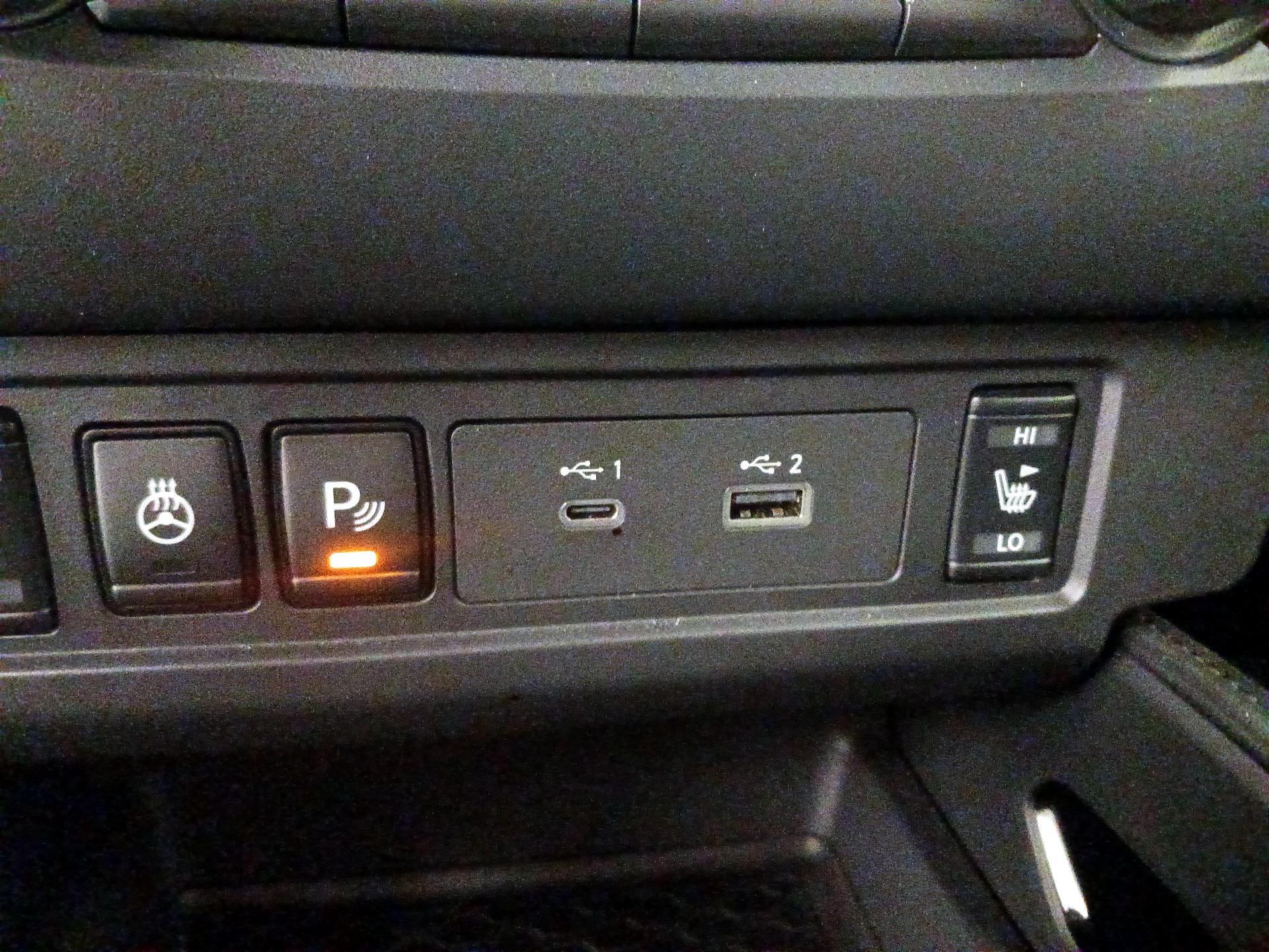 Thumbnail: 2022 Nissan Frontier - 19