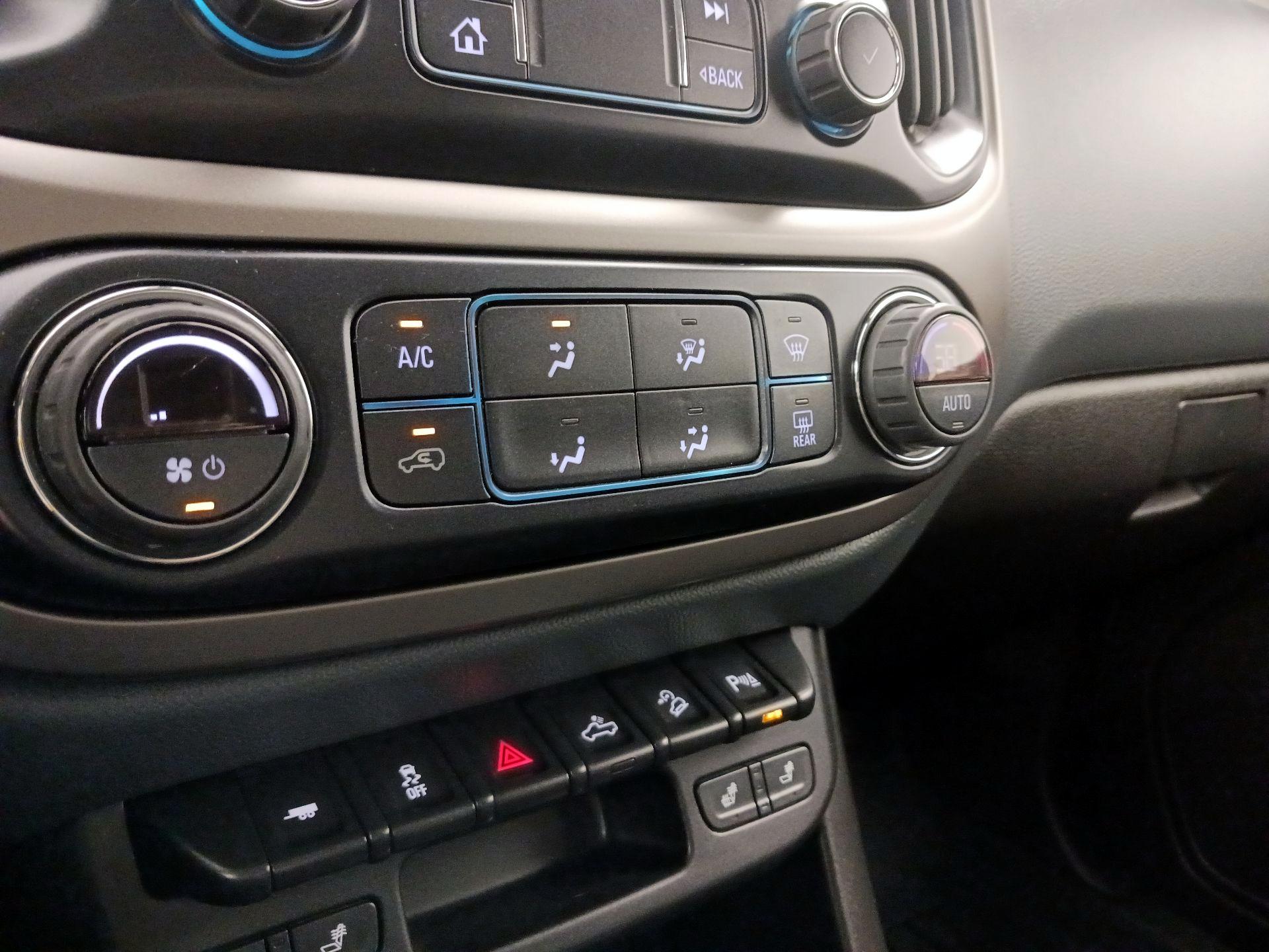 Thumbnail: 2020 Chevrolet Colorado - 16