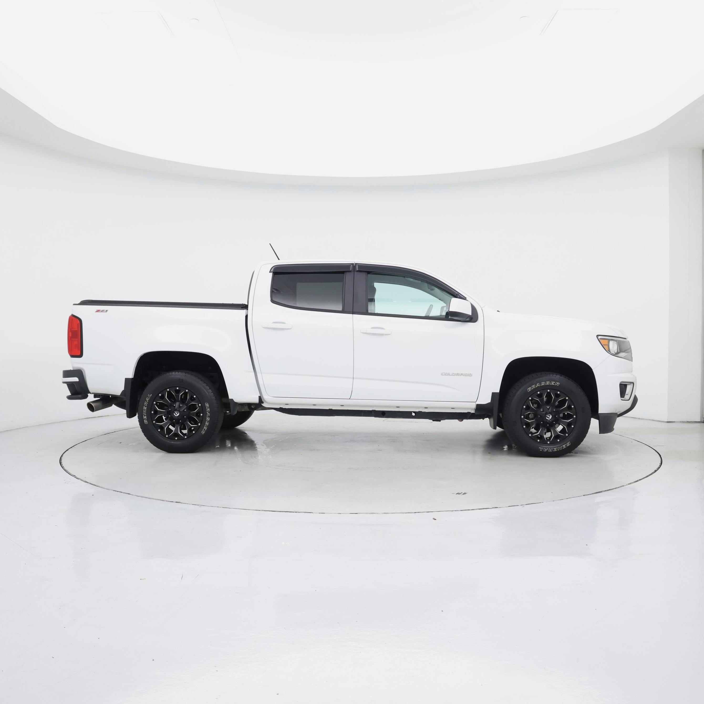 Thumbnail: 2020 Chevrolet Colorado - 7