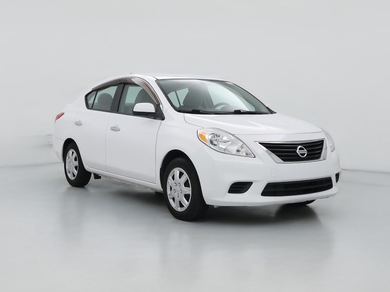 2014 Nissan Versa SV -
                  Gainesville, FL