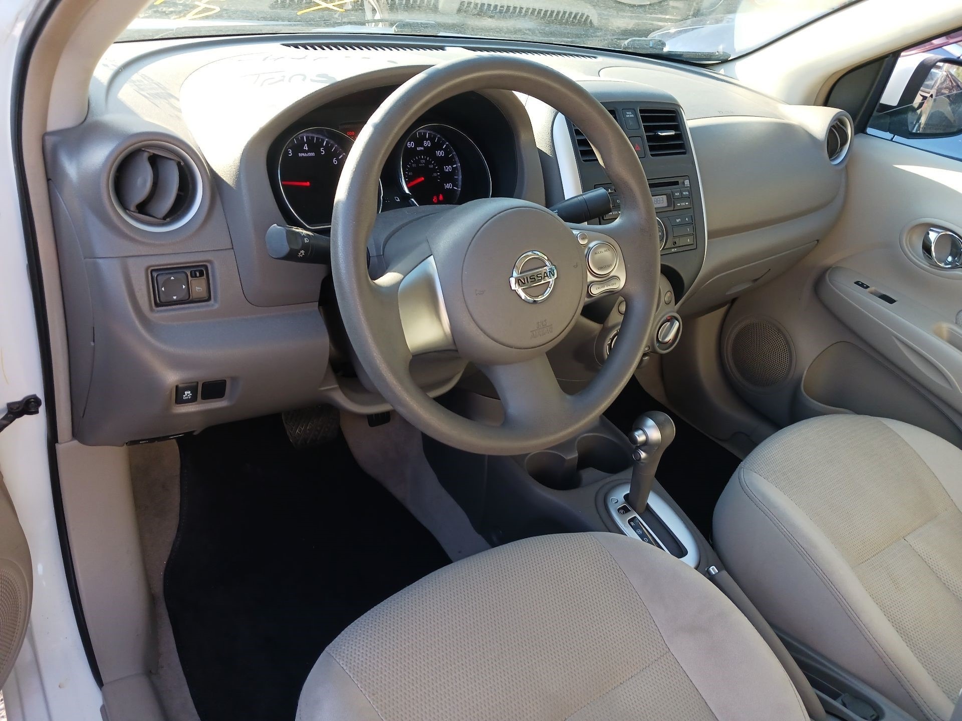 Thumbnail: 2014 Nissan Versa - 11