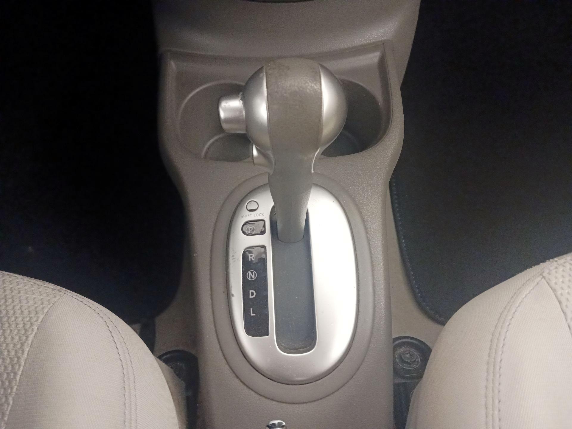 Thumbnail: 2014 Nissan Versa - 16