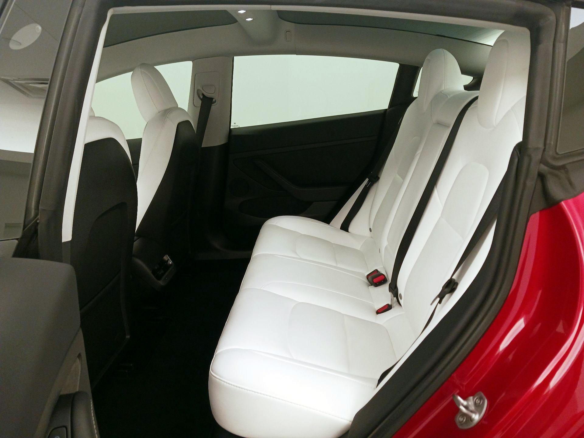 Thumbnail: 2023 Tesla Model 3 - 18