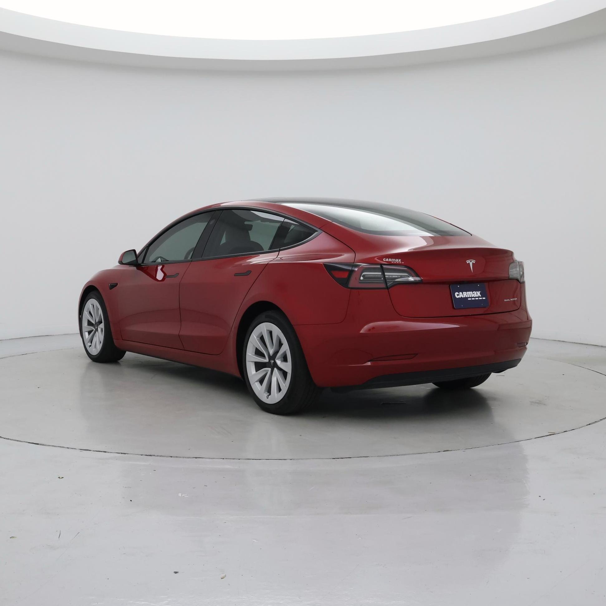 Thumbnail: 2023 Tesla Model 3 - 2