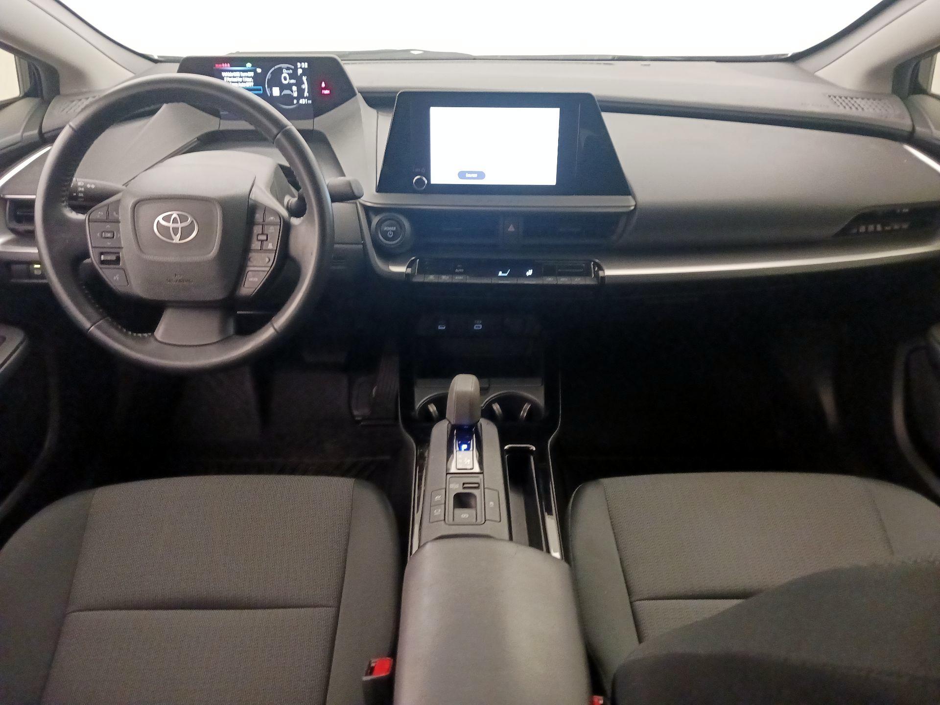 Thumbnail: 2023 Toyota Prius - 9