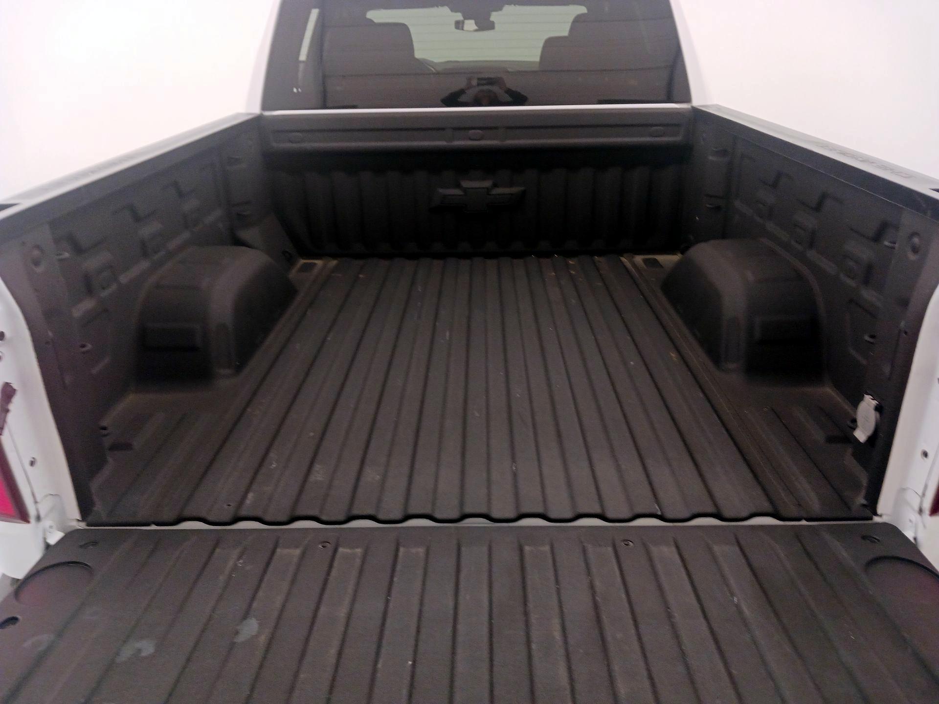 Thumbnail: 2023 Chevrolet Silverado 1500 - 20