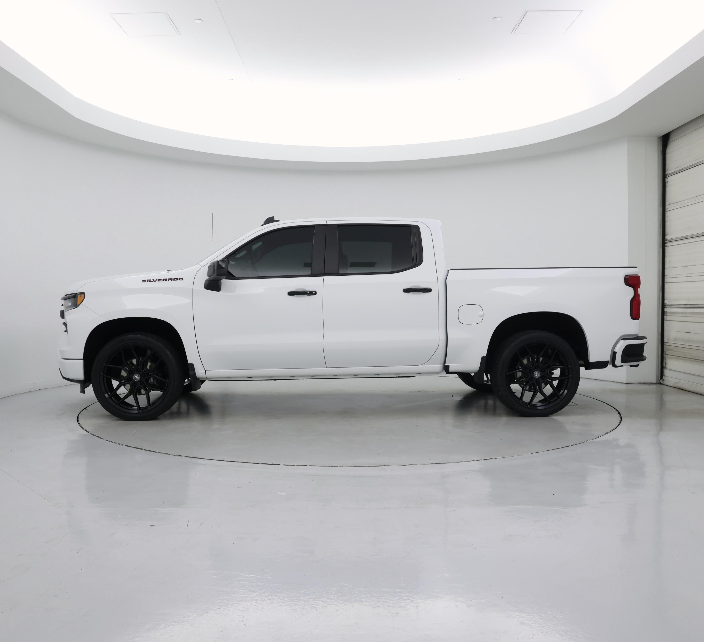 Thumbnail: 2023 Chevrolet Silverado 1500 - 3