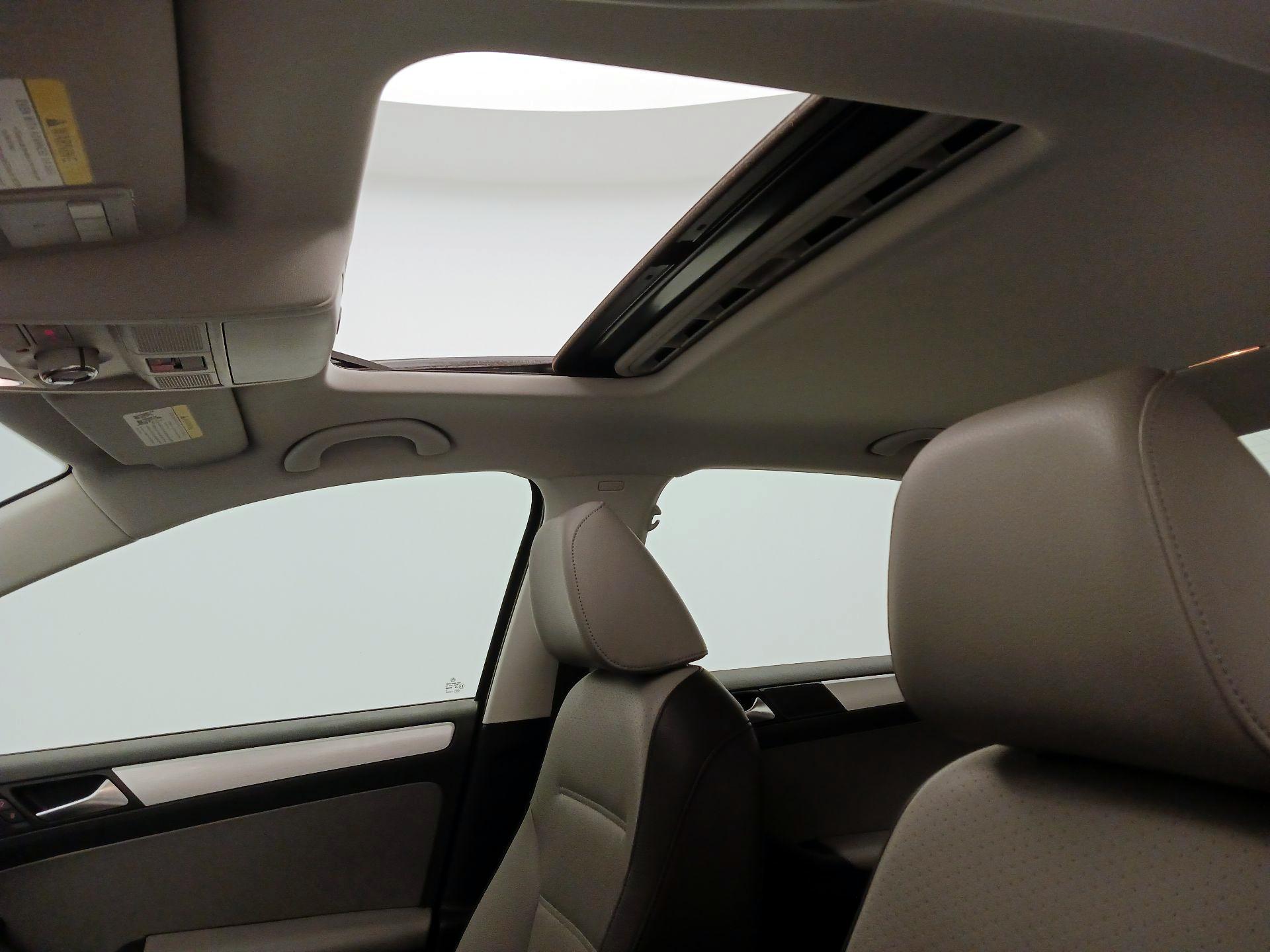 Thumbnail: 2016 Volkswagen Jetta - 20