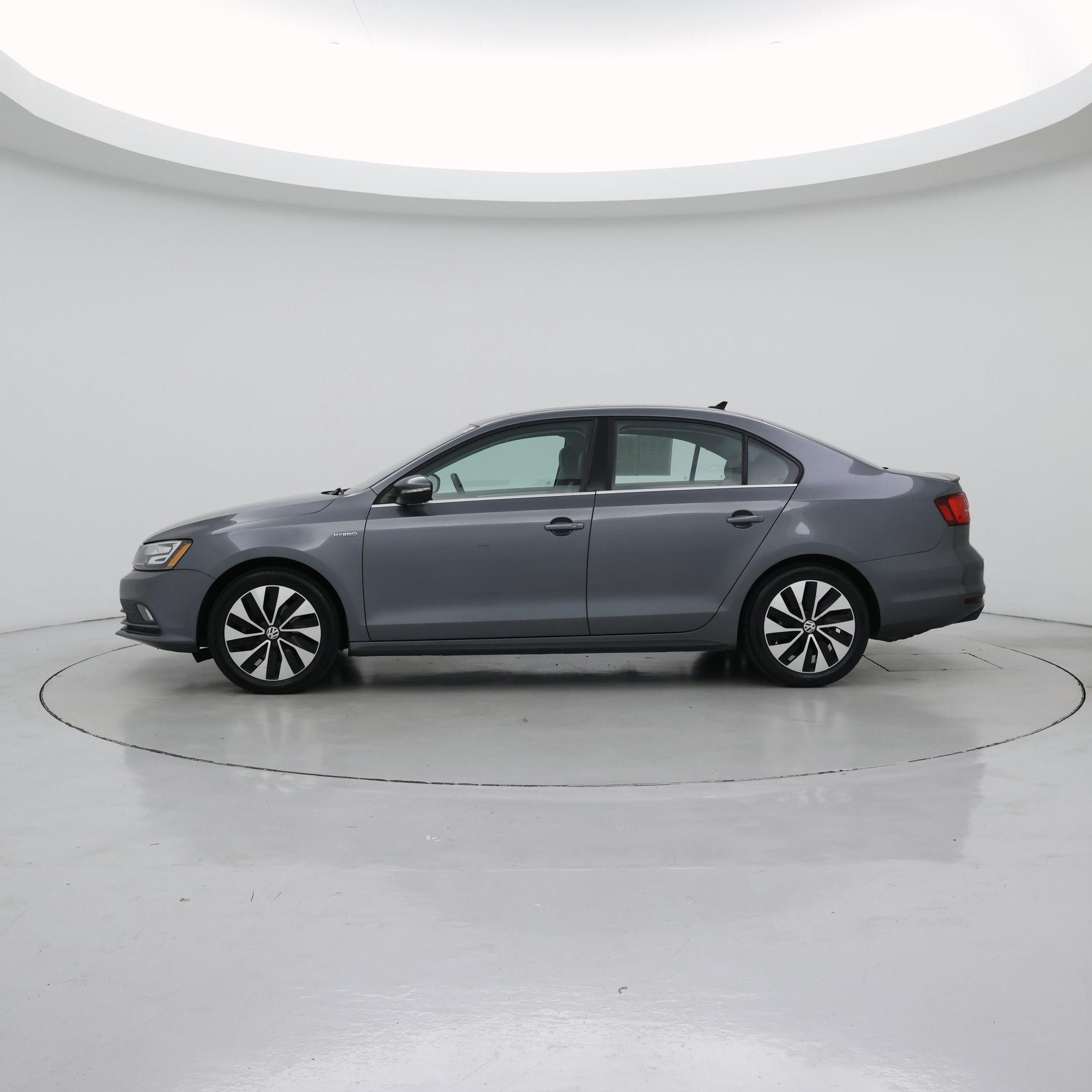 Thumbnail: 2016 Volkswagen Jetta - 3