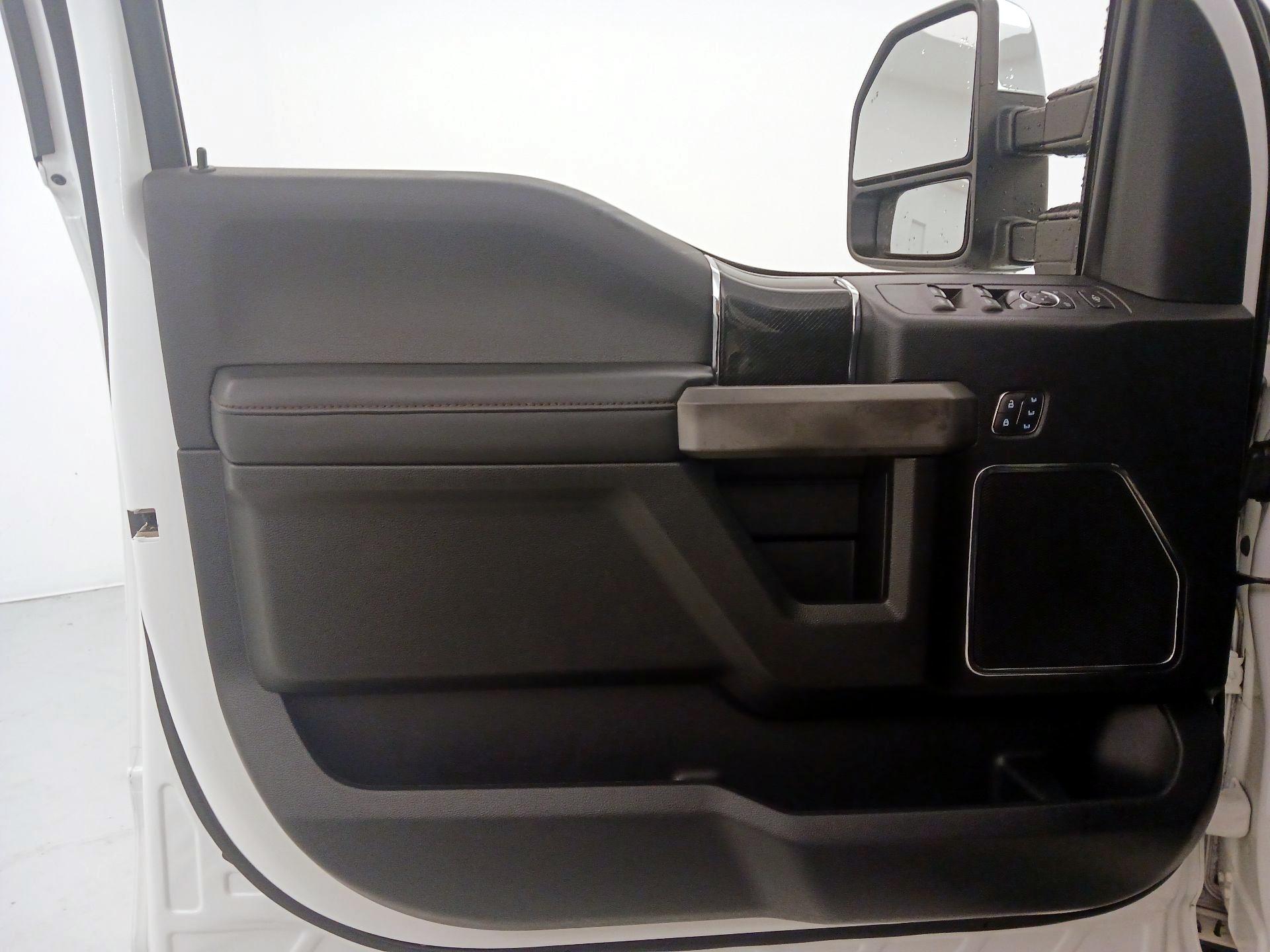 Thumbnail: 2021 Ford F-250 - 12